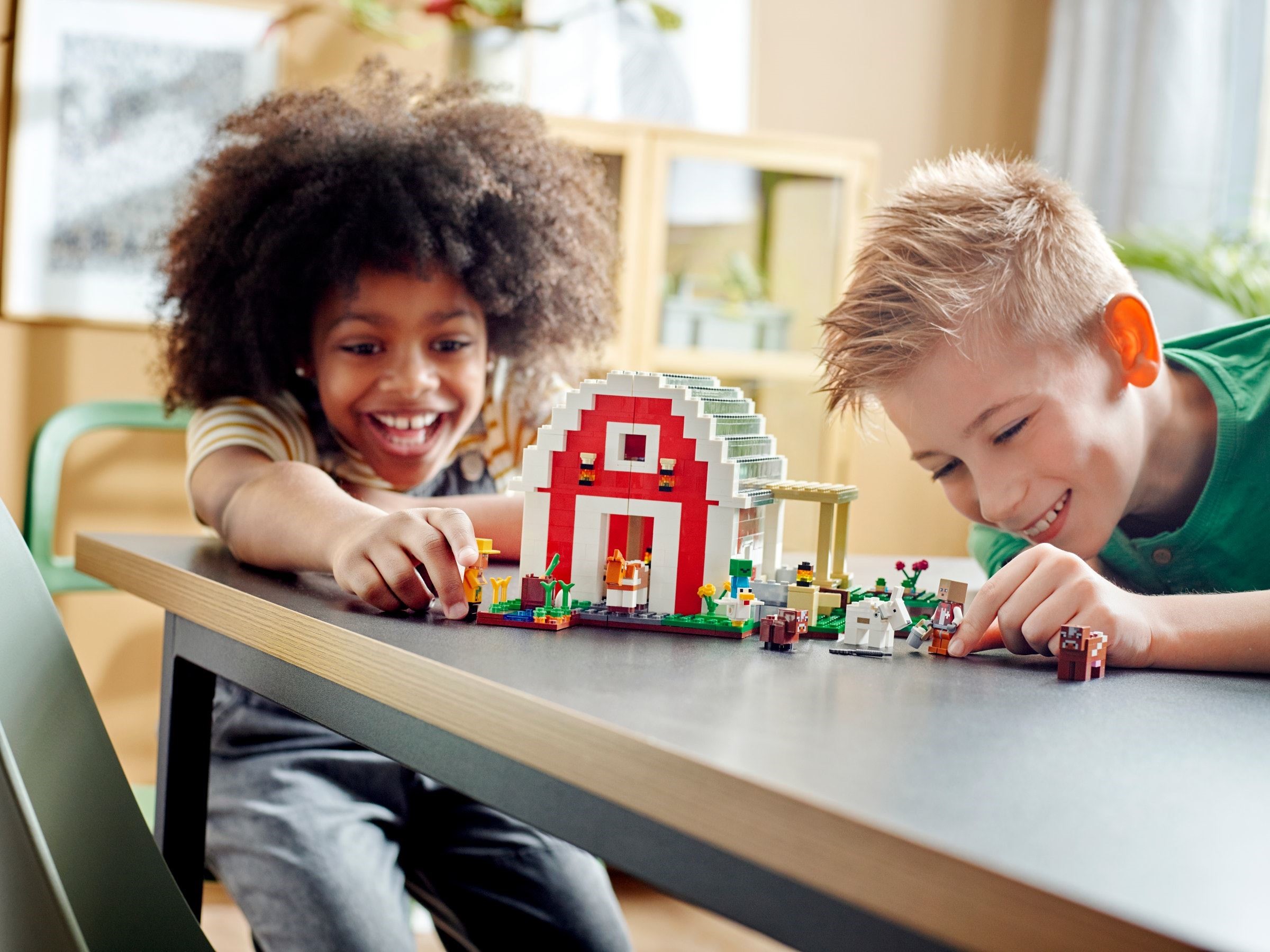 Конструктор LEGO Minecraft 21187 799 дет. - фото 7