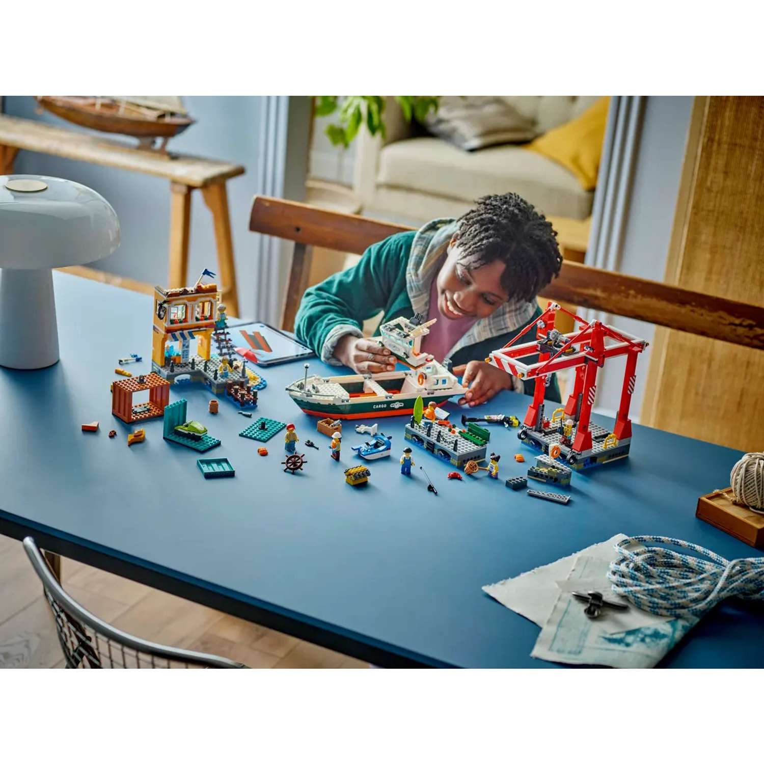 Конструктор LEGO City Seaside Harbor with Cargo Ship блочный - фото 13