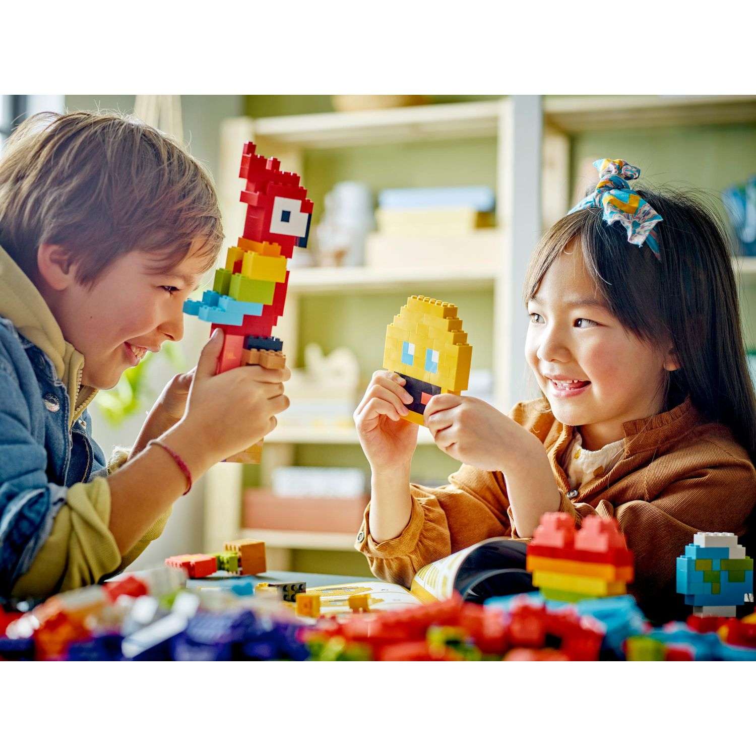 Конструктор LEGO Classic Classic Lots of Bricks блочный - фото 11