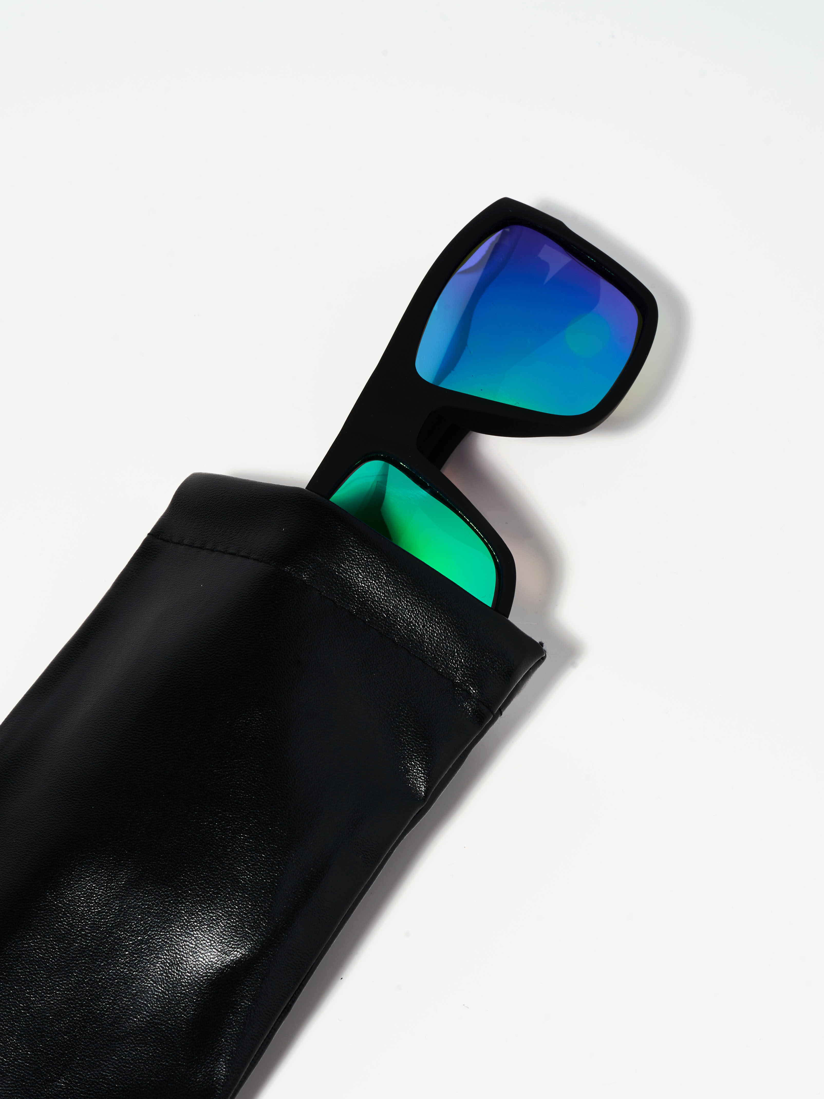 Солнцезащитные очки SUNNY GLASS O00007-2 - фото 6