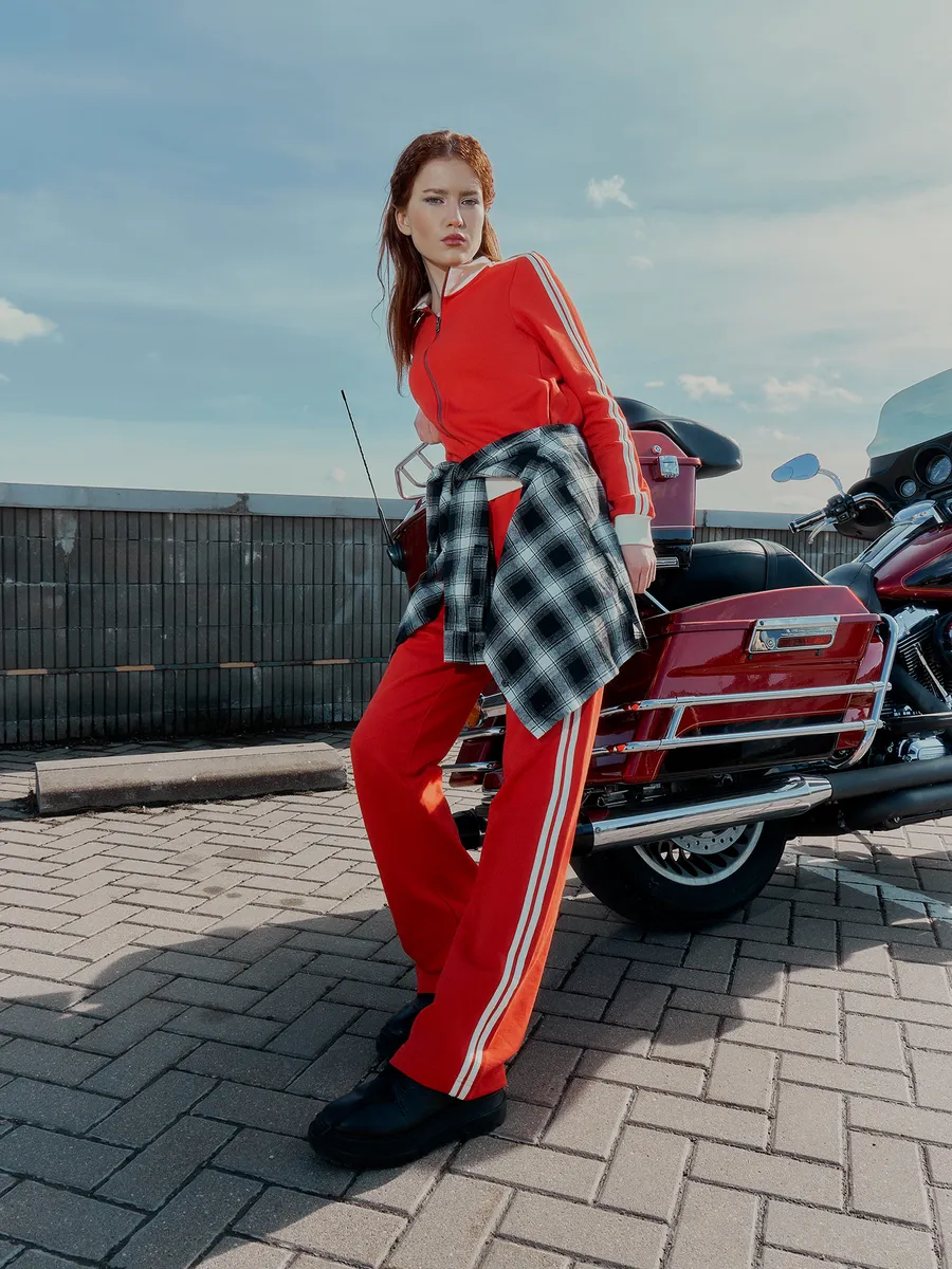 Толстовка Mark Formelle (Марк Формэль) 172120/красная аура - фото 6