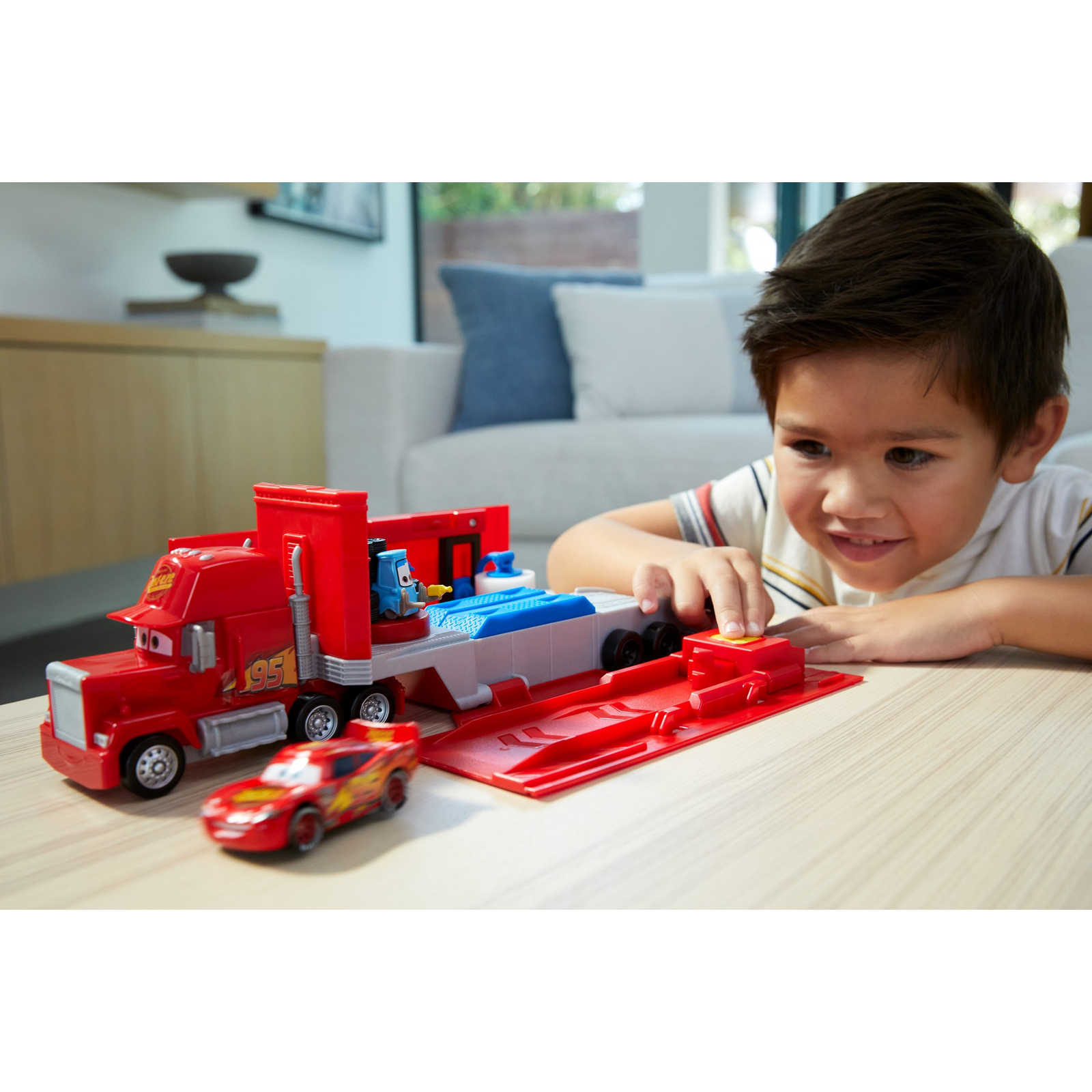 Игровой набор Cars HDC75 - фото 10