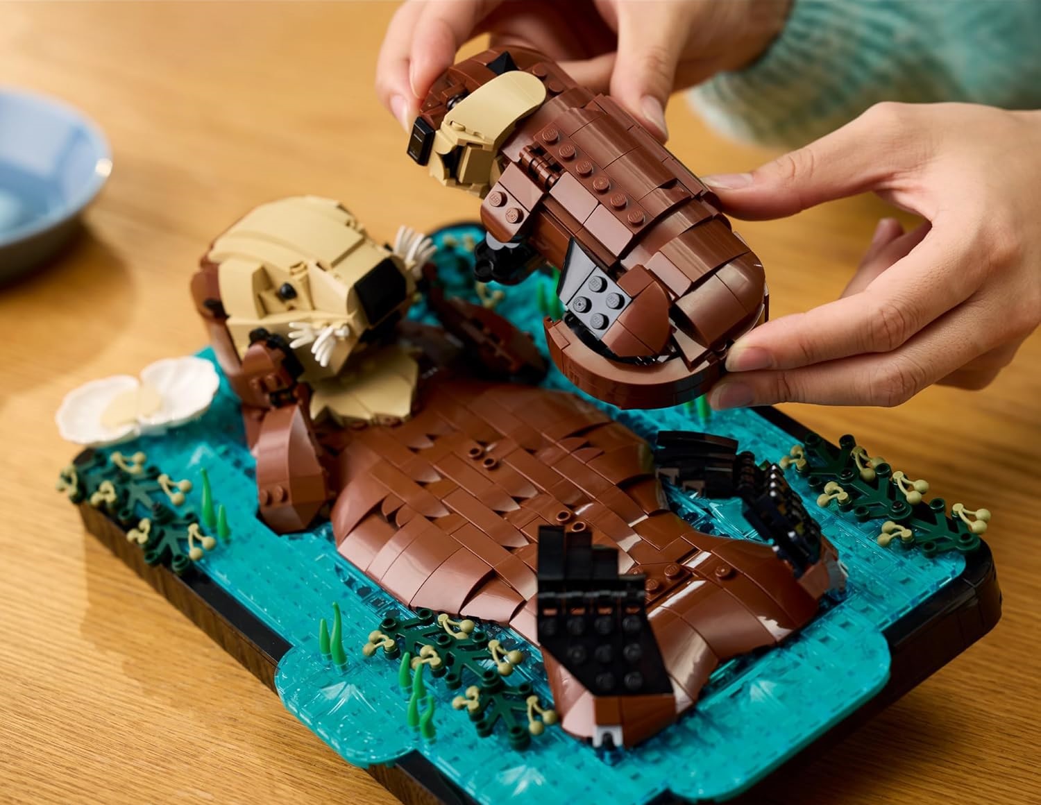 Конструктор LEGO Ideas Плавающие морские выдры 1234 дет. - фото 6