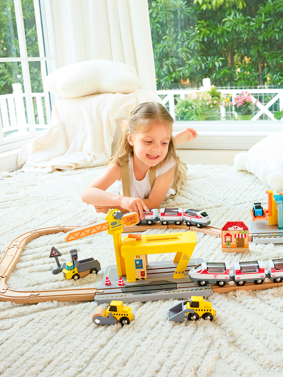 Набор железнодорожный Hape E3878_HP - фото 2