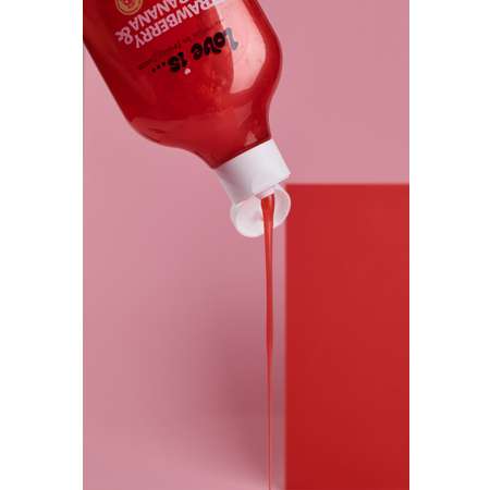 Пена Love is.. Strawberry and Banana 500 мл