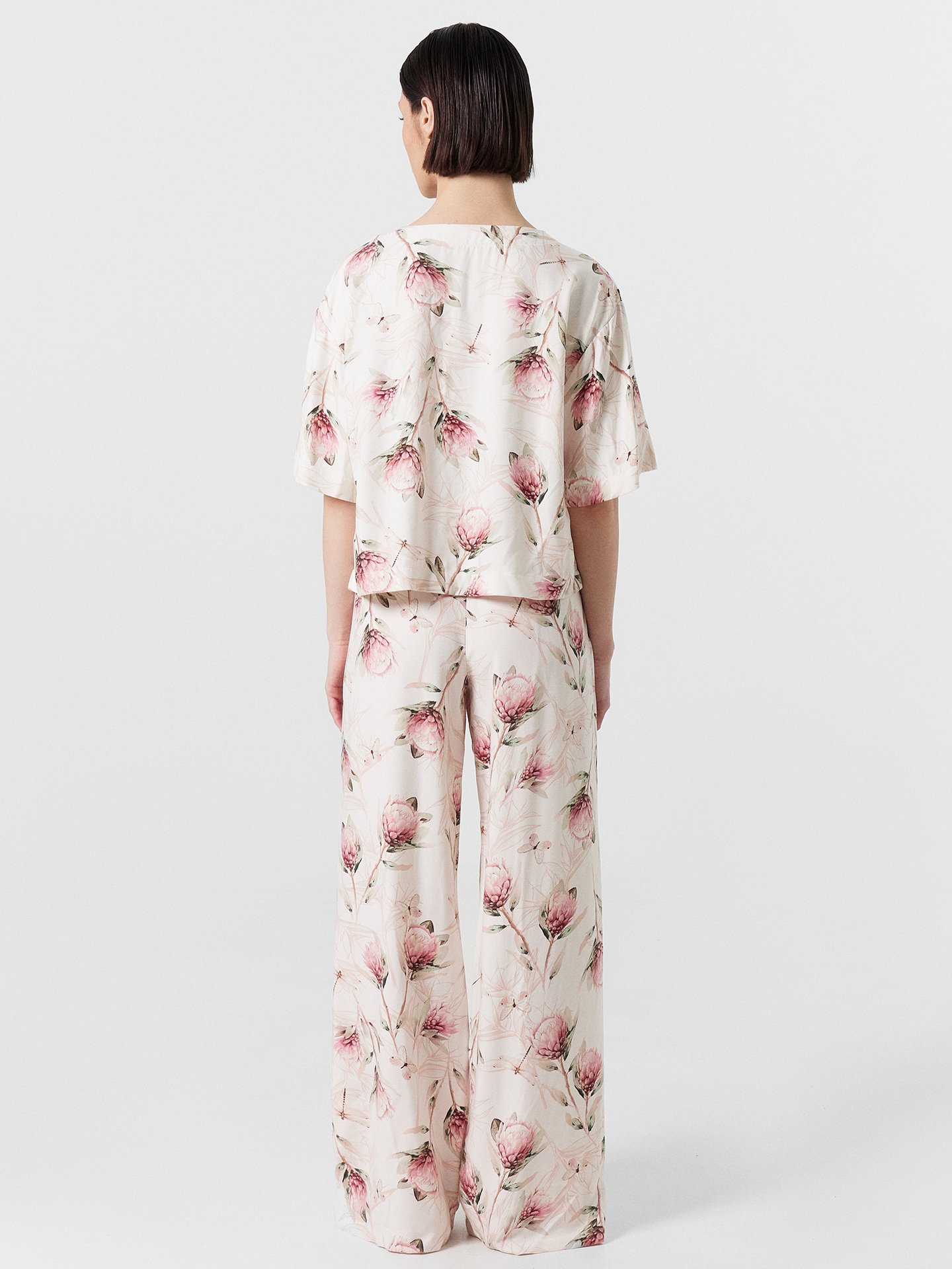 Пижама Mark Formelle (Марк Формэль) 592494-1/протеи на св.молочном - фото 3