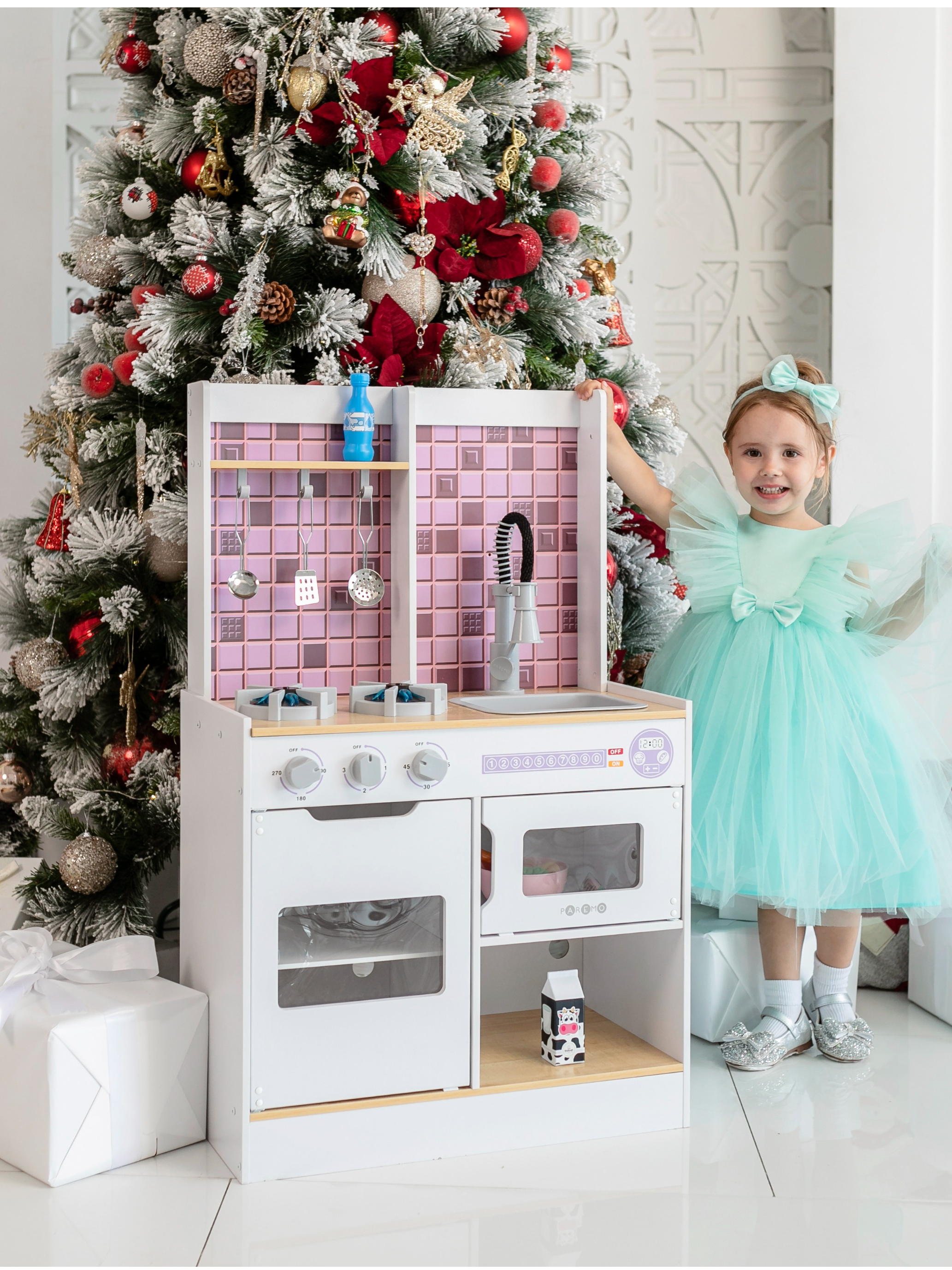 Изображение товара Игрушечная деревянная кухня PAREMO Феста Виола с аксессуарами