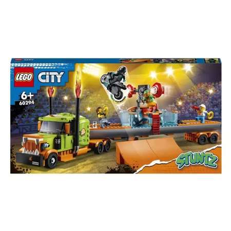 Конструктор LEGO City Грузовик для шоу каскадёров 420 дет.