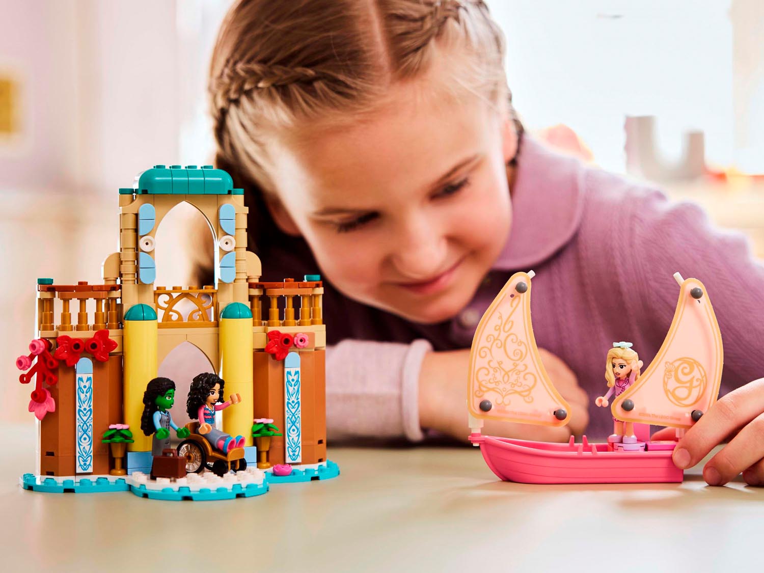 Конструктор LEGO Disney Princess Глинда Эльфаба и Несса Роуз блочный - фото 8