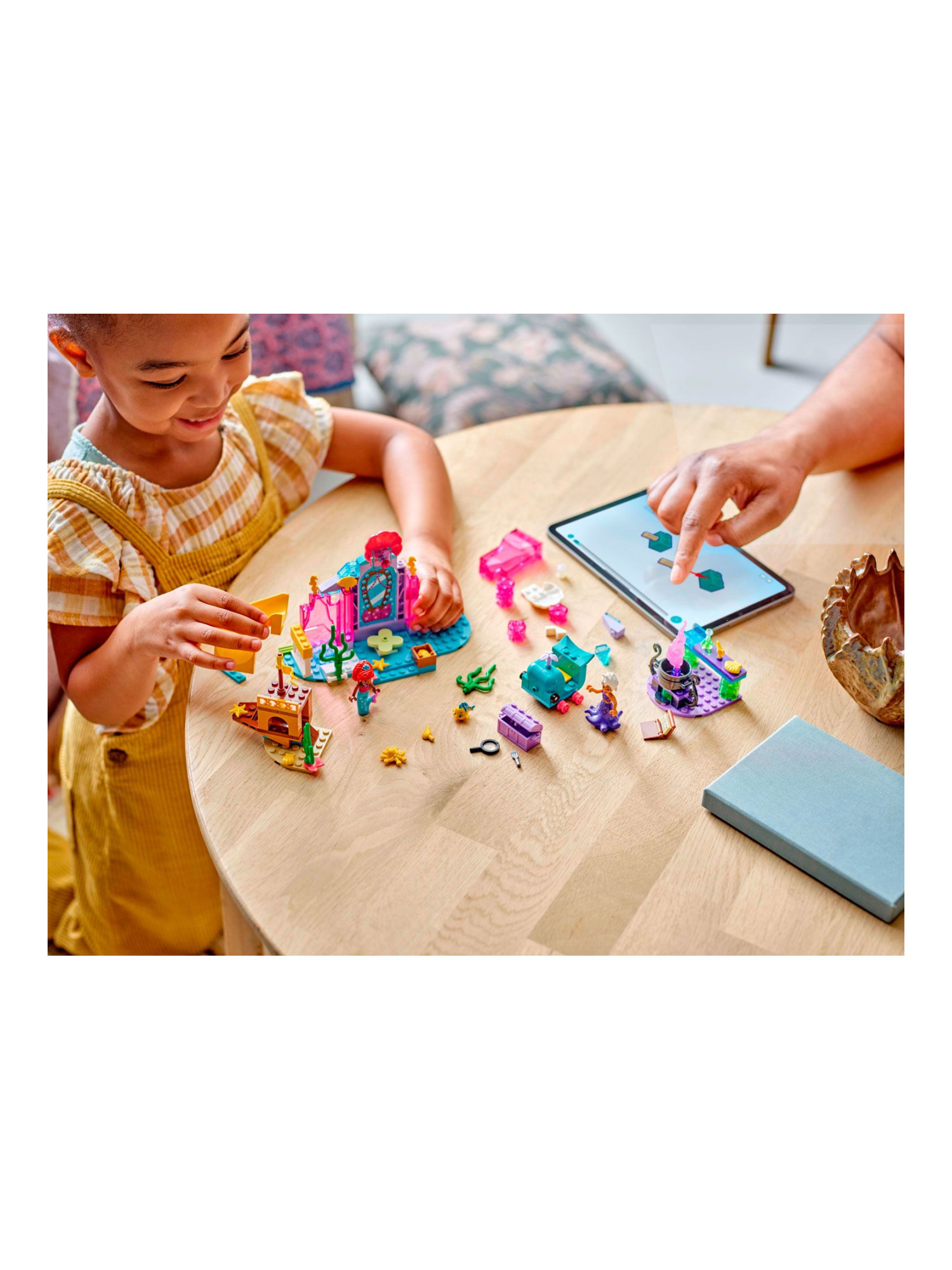 Конструктор LEGO Disney Princess Хрустальная пещера 141 дет. - фото 8