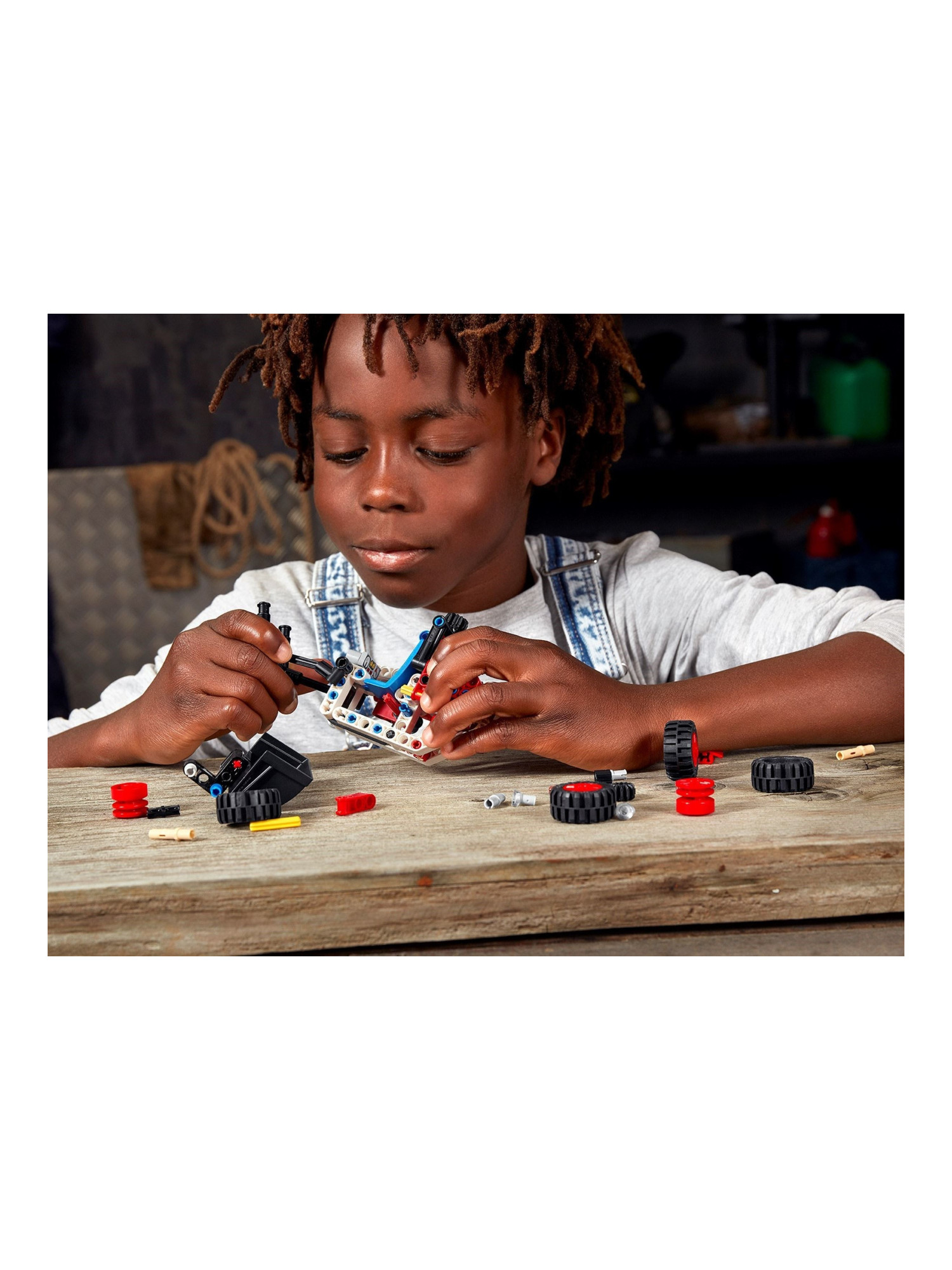 Конструктор LEGO Technic Фронтальный погрузчик 140 дет. - фото 7