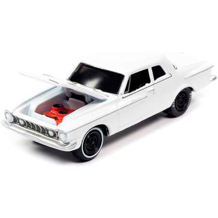 Автомобиль Johnny Lightning 1962 Plymouth Savoy Max Wedge 1:64