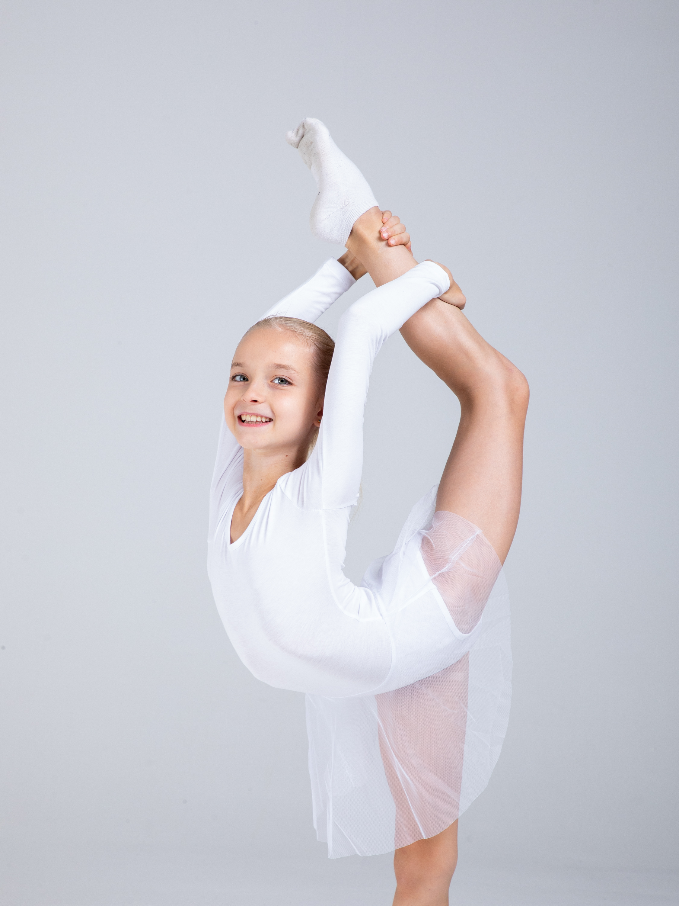 Купальник гимнастический STELLA MODA 26403._белый - фото 9