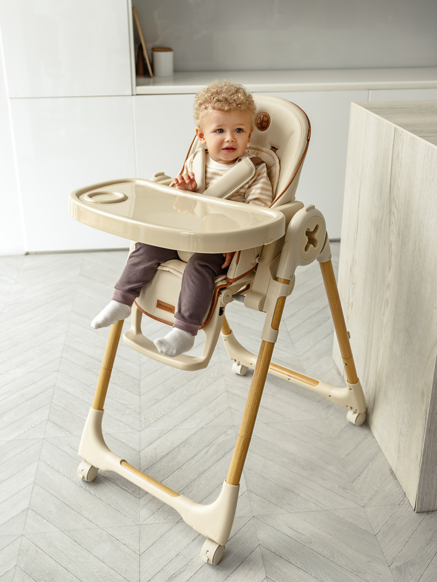 Стульчик для кормления Amarobaby Elegant бежевый - фото 20