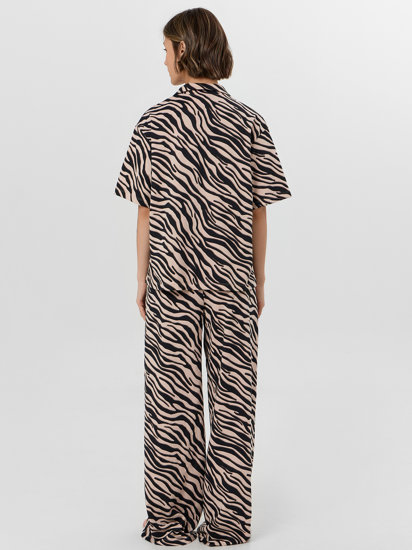 Пижама Mark Formelle (Марк Формэль) 592554/зебра на холодном бежевом - фото 2