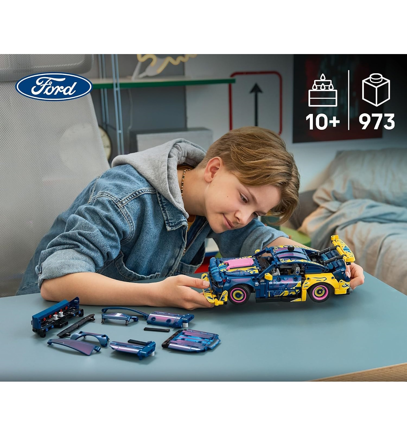 Конструктор LEGO Technic Ford Mustang GT 973 дет. - фото 5