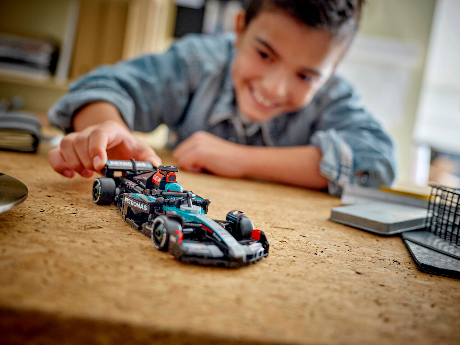 Конструктор LEGO Speed Champions Mercedes-AMG W15 77244 267 дет. - фото 12