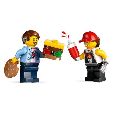 Конструктор LEGO City Бургер Трак блочный