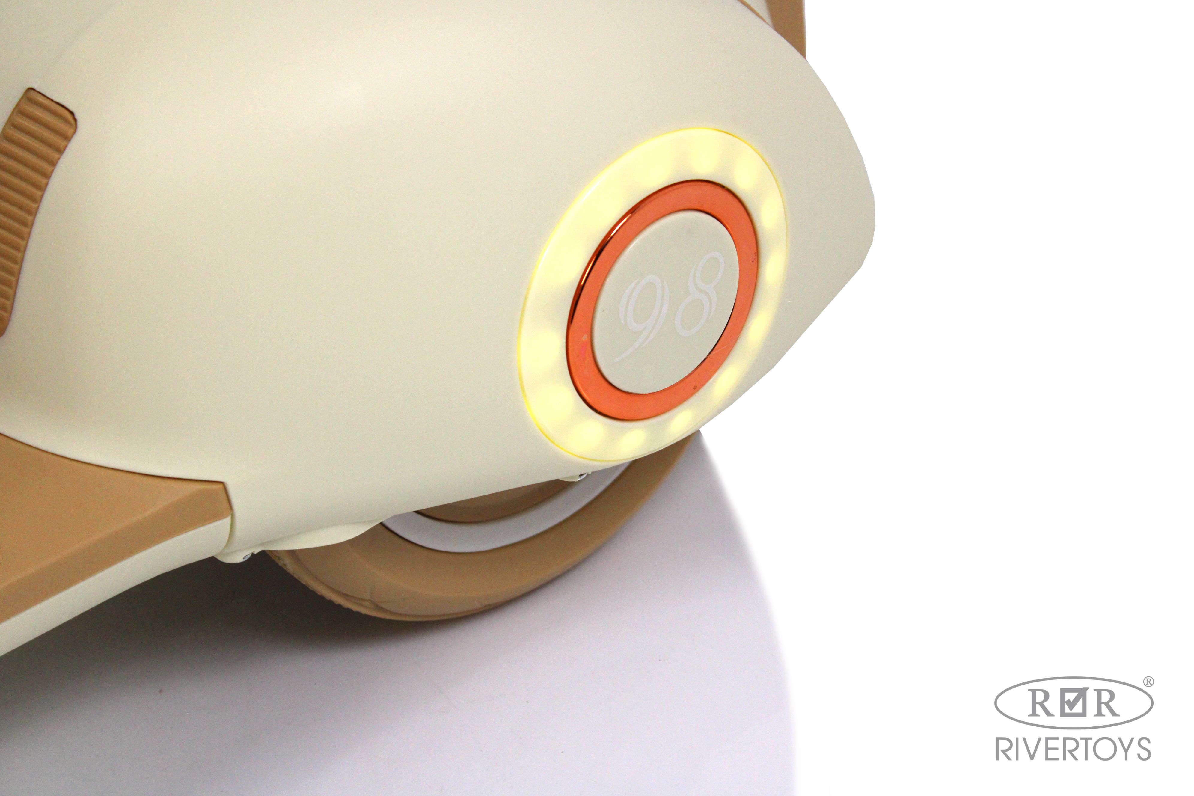 Электромобиль RIVERTOYS K444PX-A-BEIGE - фото 13
