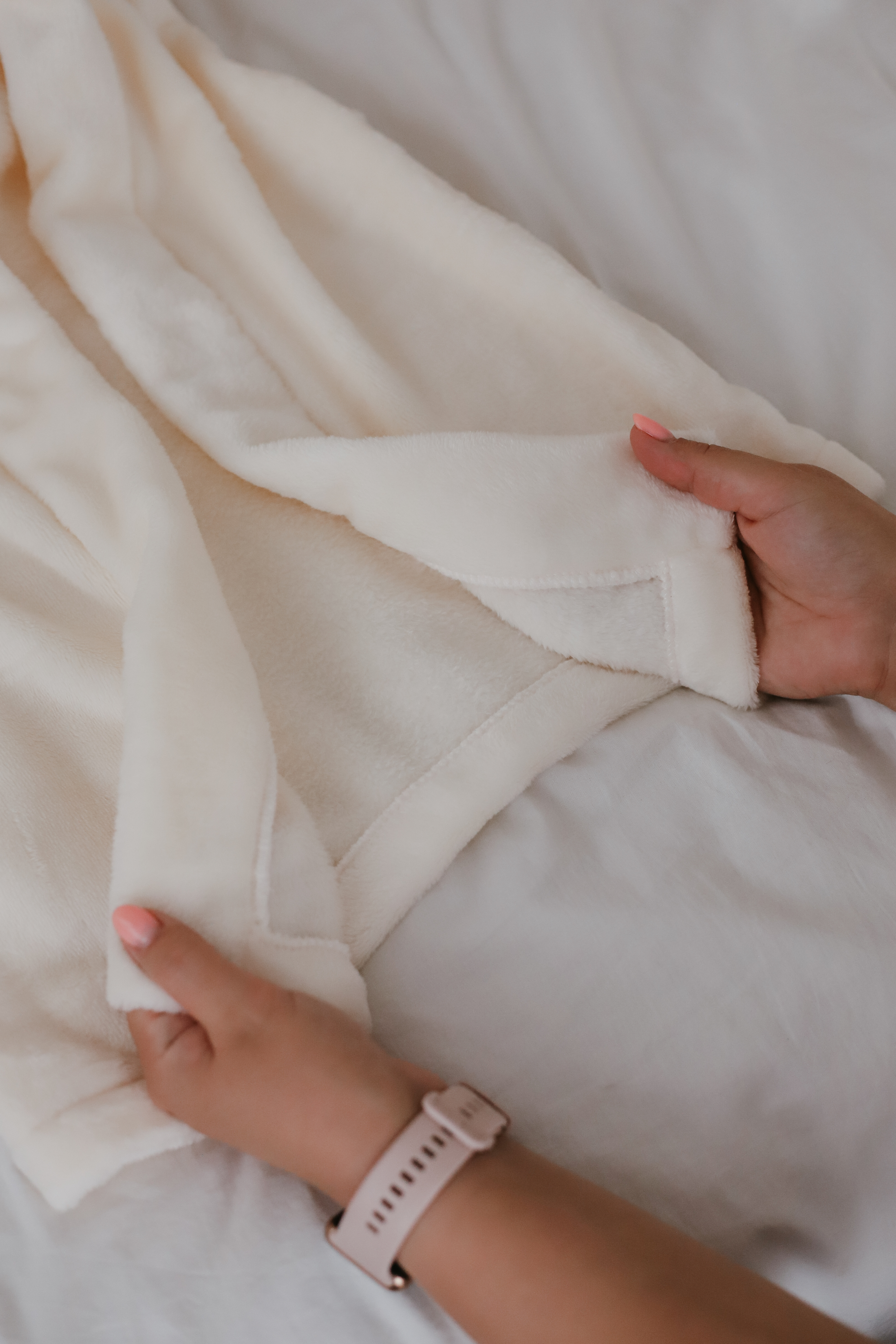 Халат Hello,Bunny halatplych/молочный - фото 7