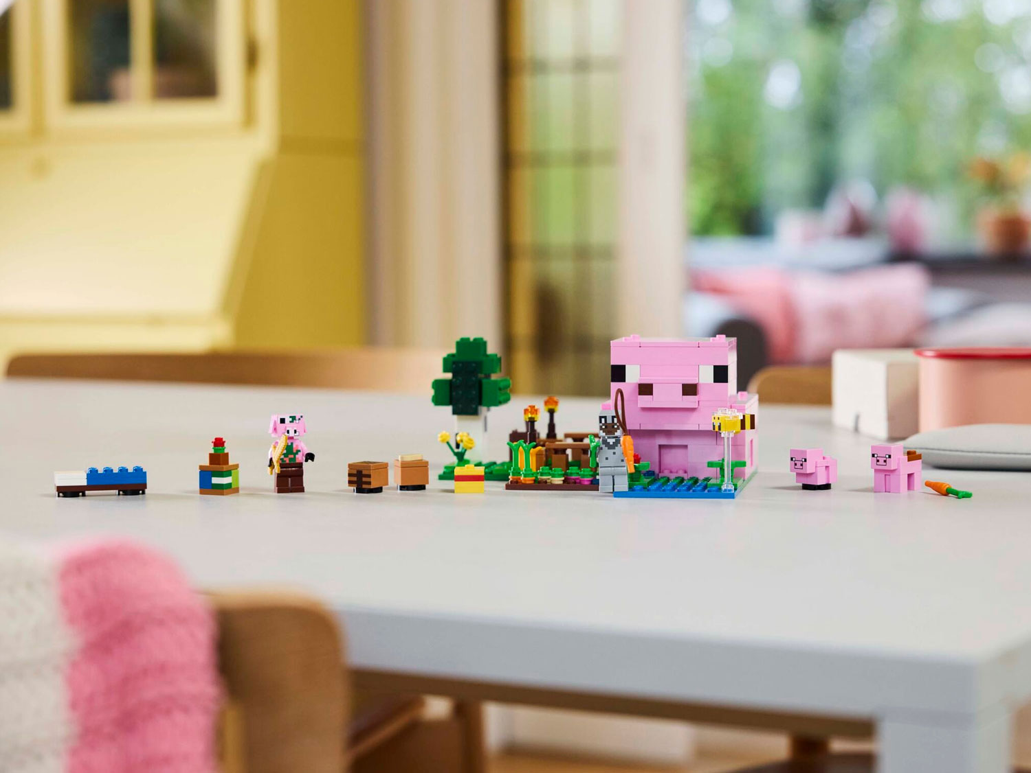 Конструктор LEGO Minecraft Домик для поросят 21268 238 дет. - фото 8