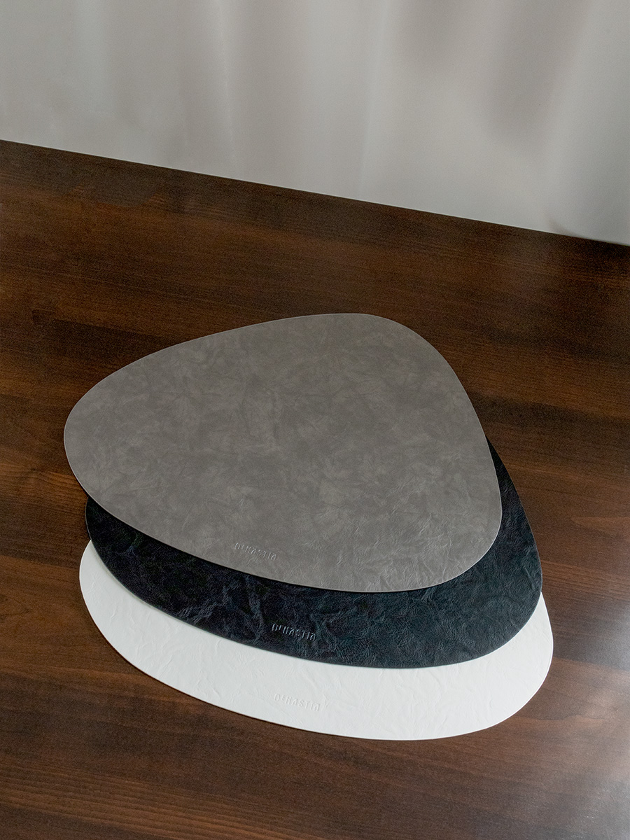 Салфетка сервировочная DeNASTIA Металлик 45x36 см экокожа черный E000585 - фото 4