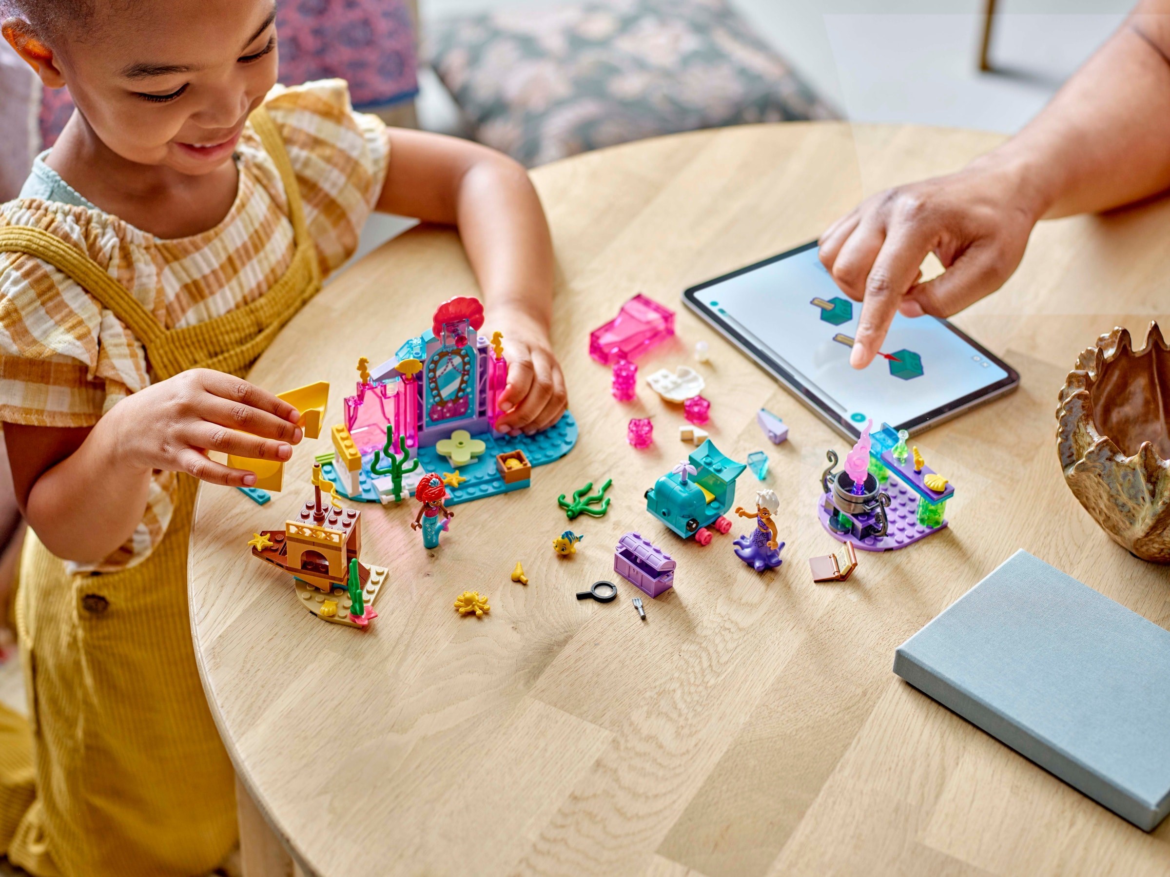 Конструктор LEGO Disney 43254 141 дет. - фото 6