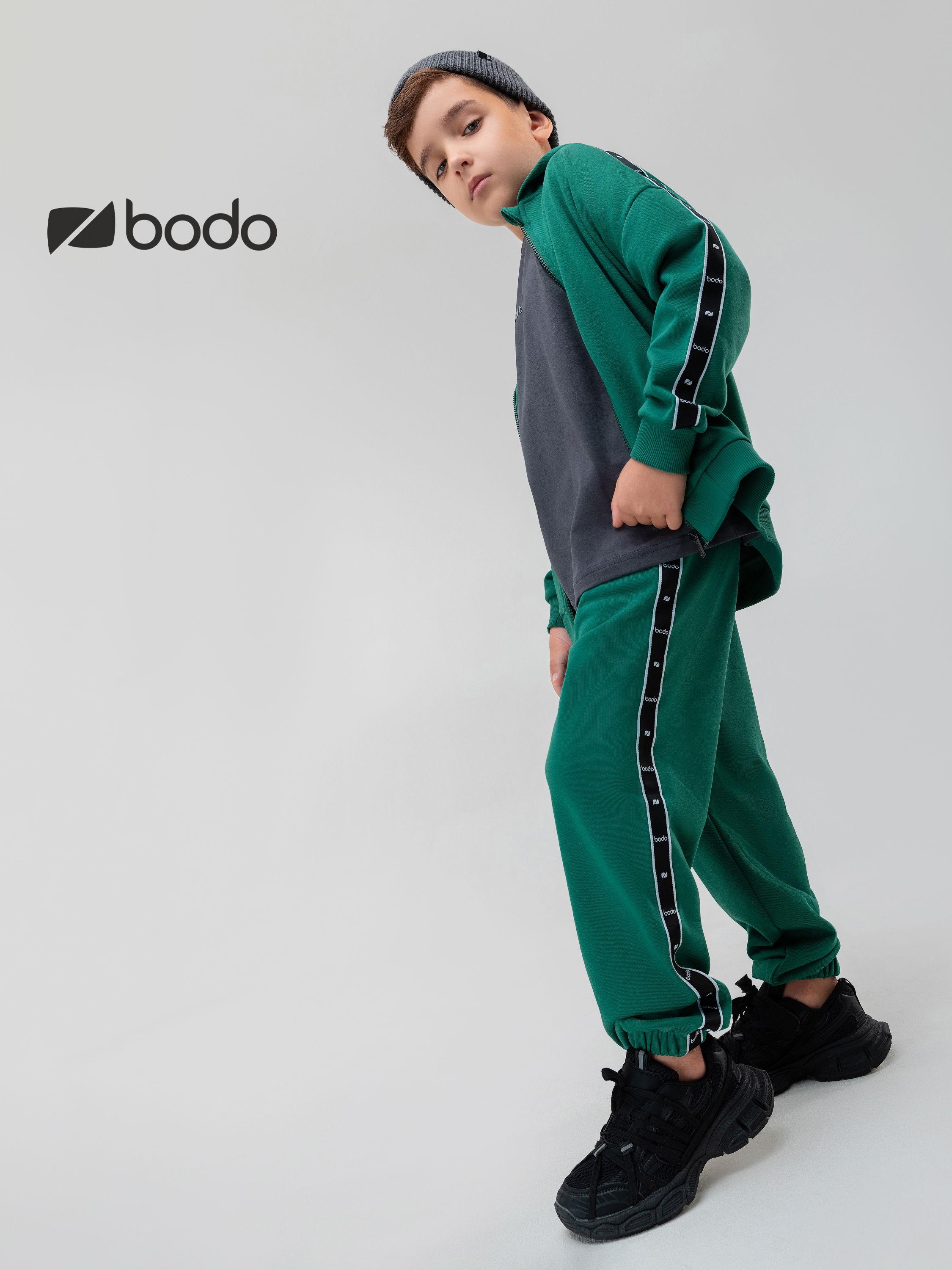 Костюм Bodo 11-582MU_изумрудный - фото 2