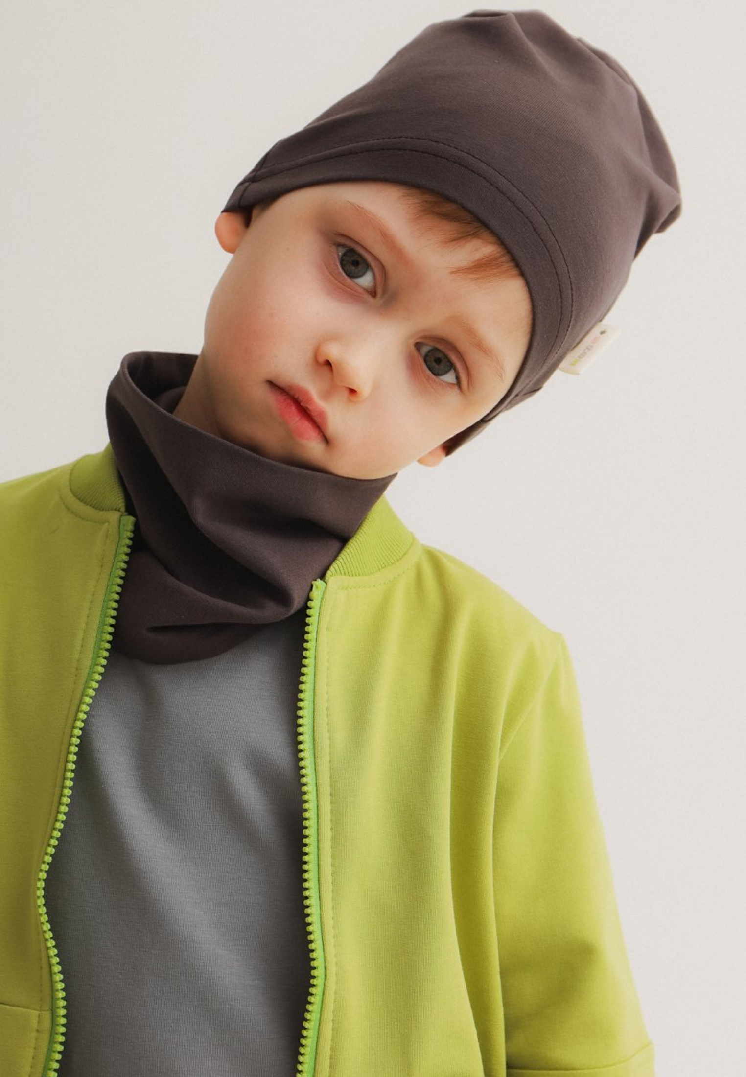 Шапка MINIDINO B-AK-Shp-118/0Шапка трикотажная Base teens тауп - фото 4