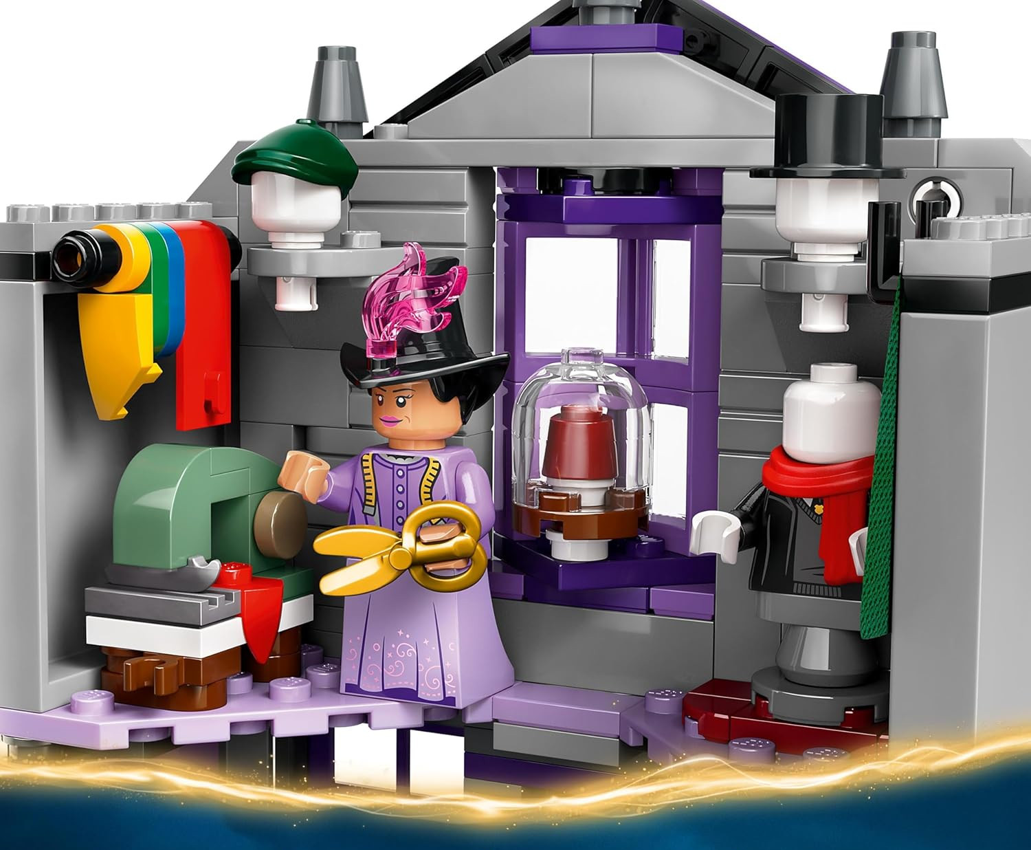 Конструктор LEGO Harry Potter Ollivander and M. Malkin Robes блочный - фото 5