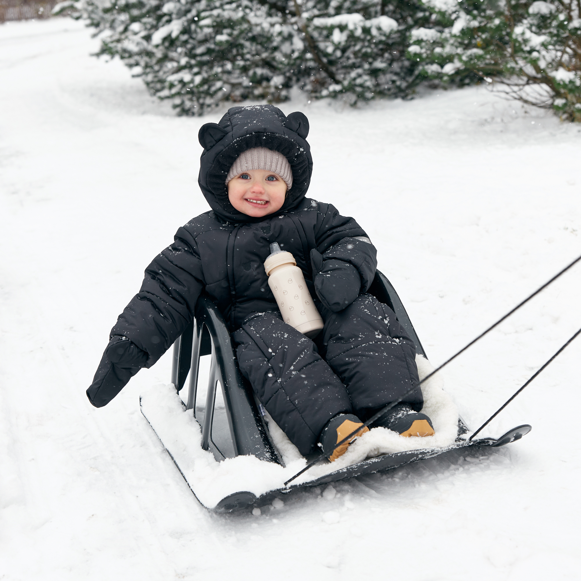 Санки Happy Baby Черный со спинкой, буксировочный трос без сматывателя - фото 11