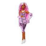 Кукла модельная Barbie с розовыми волосами