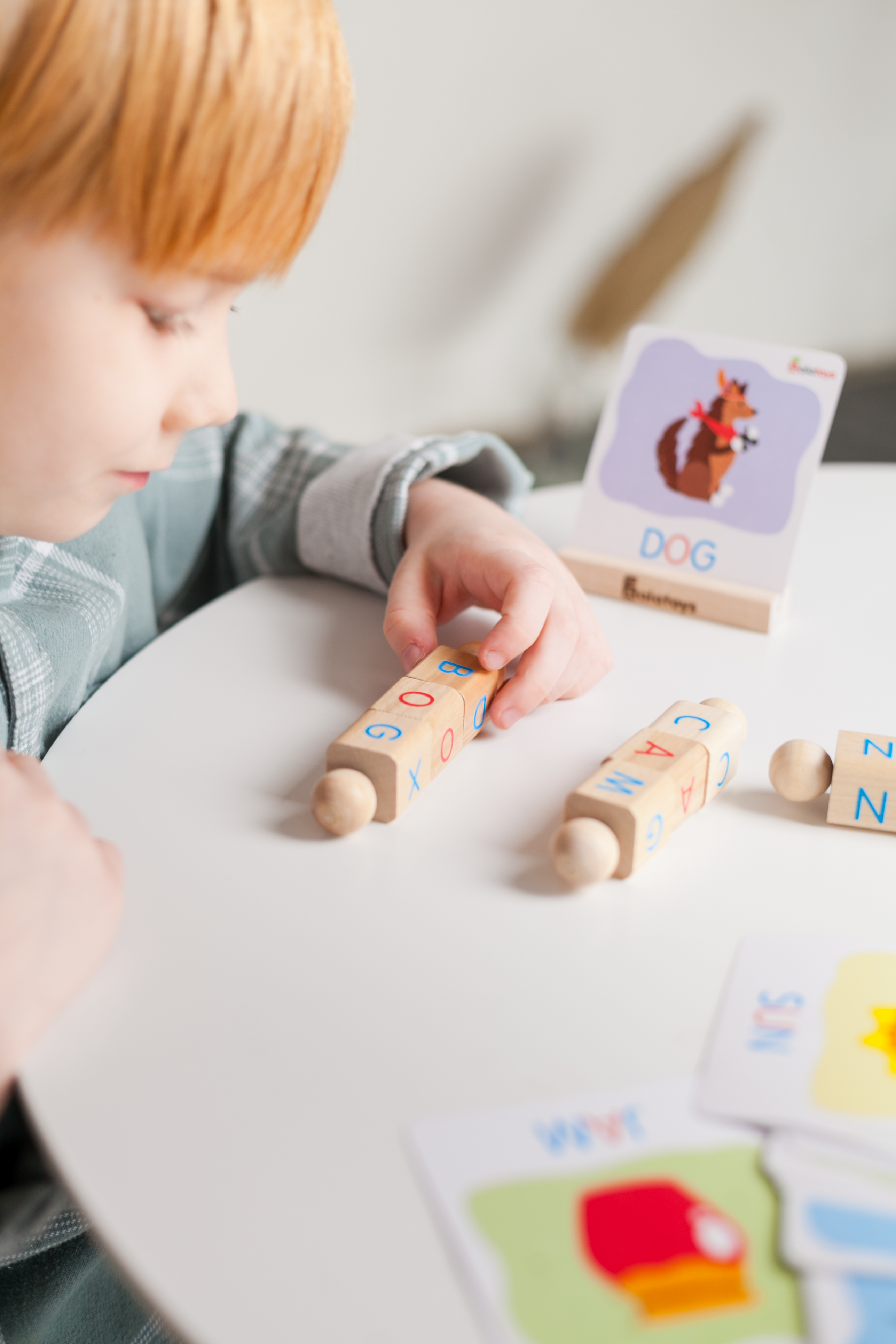 Настольная игра Alatoys Азбука на английском в ассортименте - фото 12