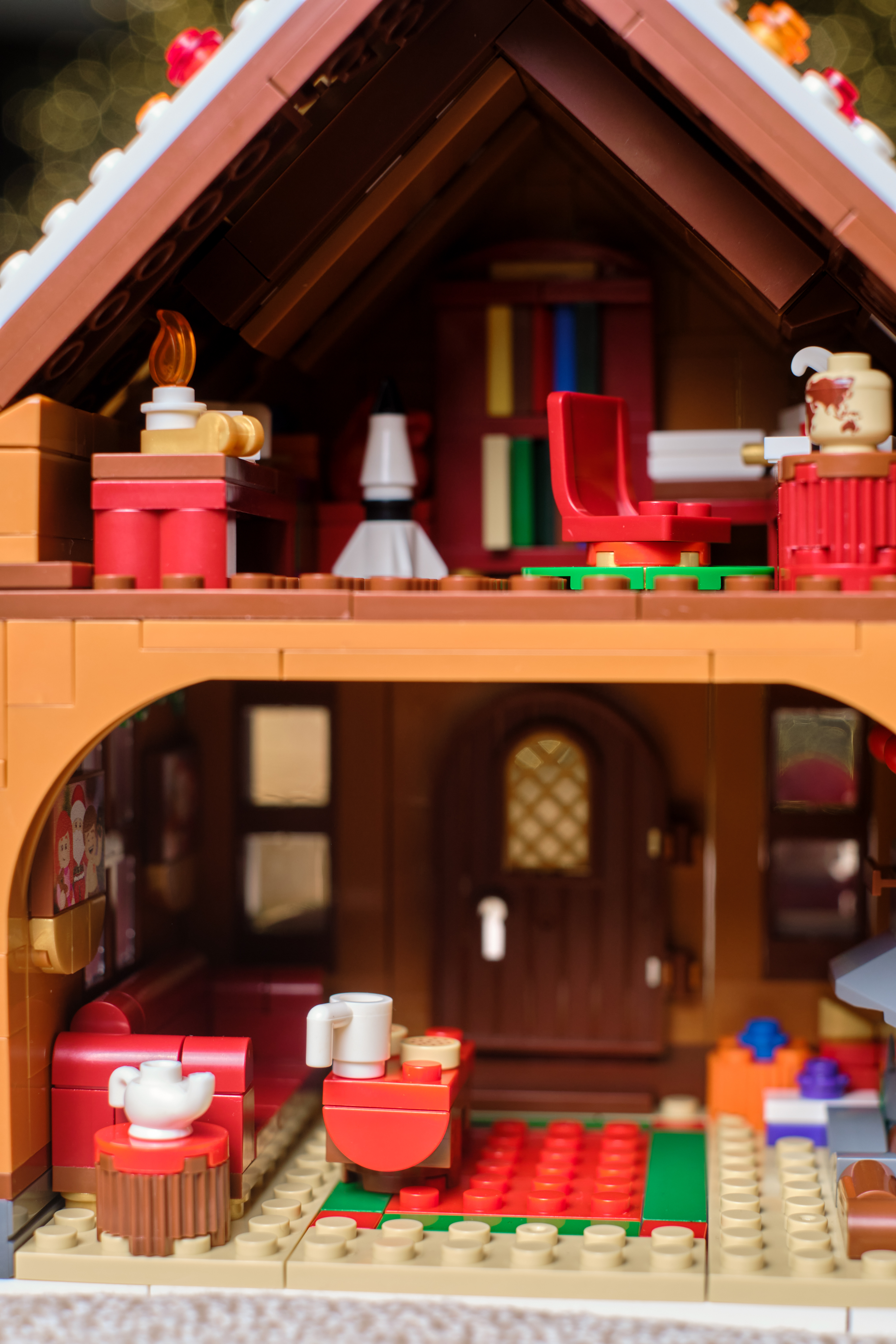 Конструктор brick labs Дом Деда Мороза 922 дет. - фото 7