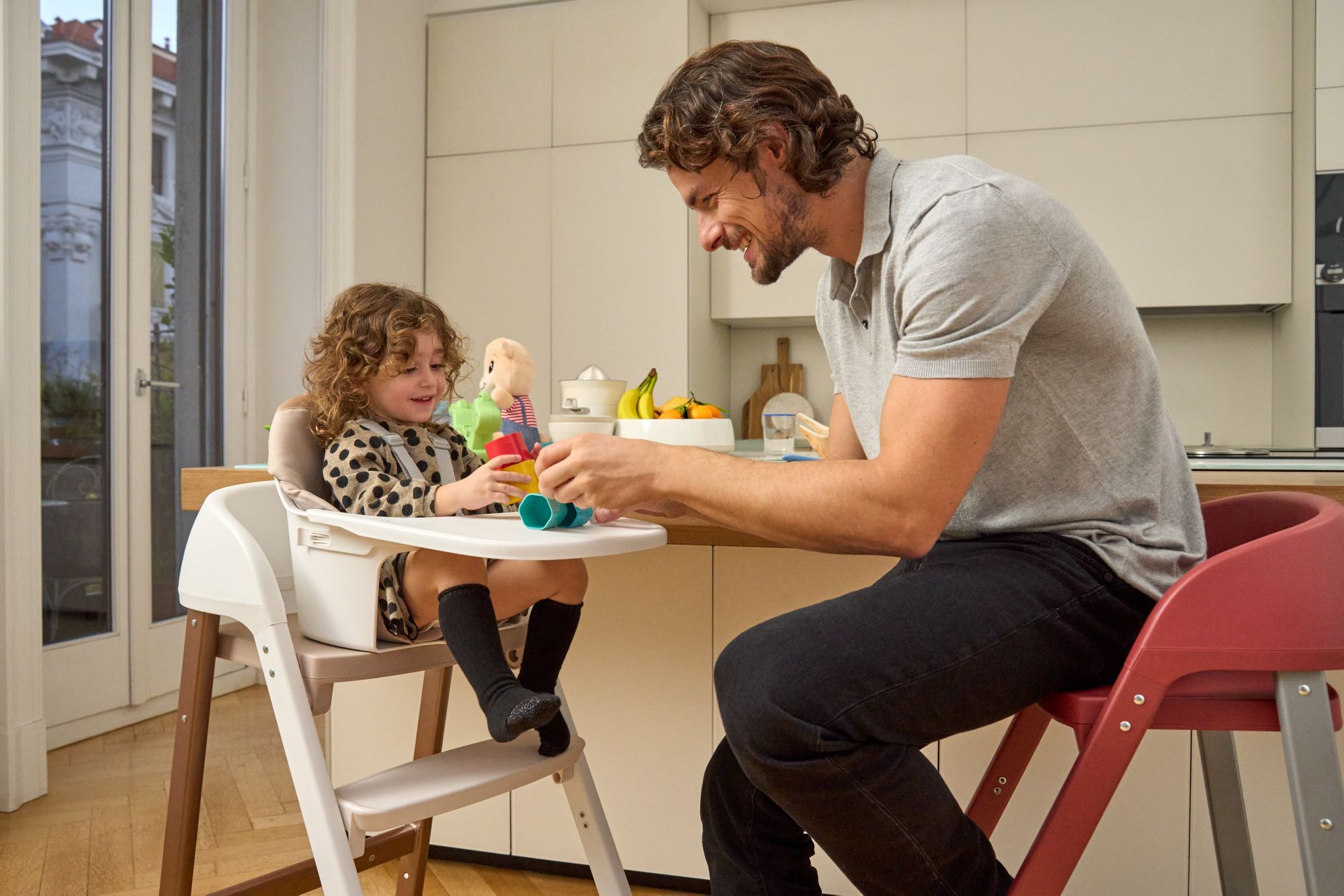 Стульчик для кормления Chicco белый - фото 17