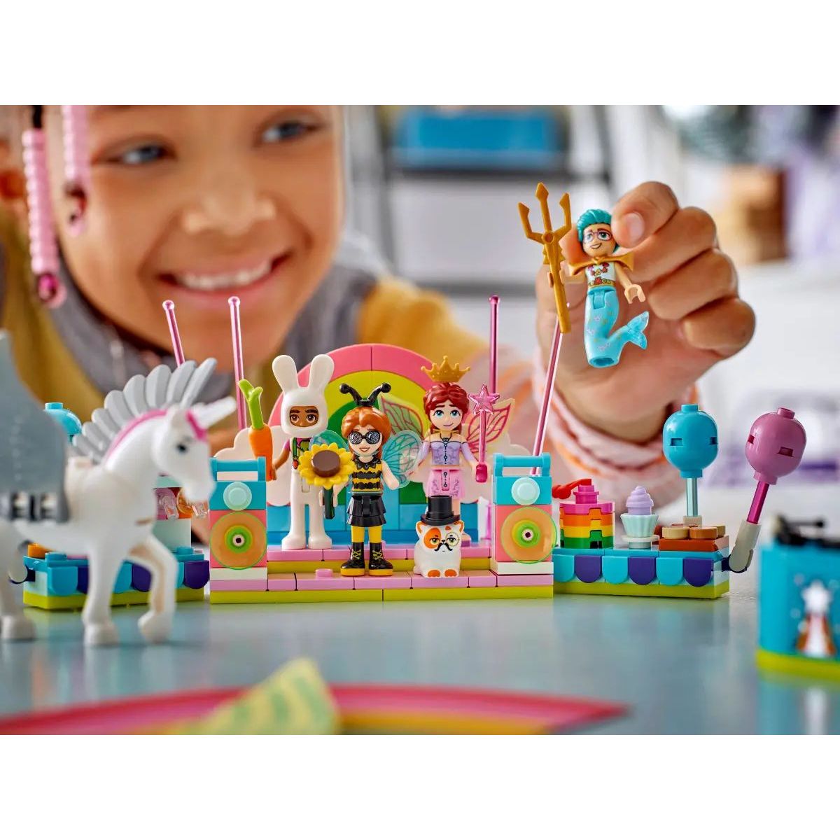 Конструктор LEGO Friends Костюмная вечеринка 261 дет. - фото 10