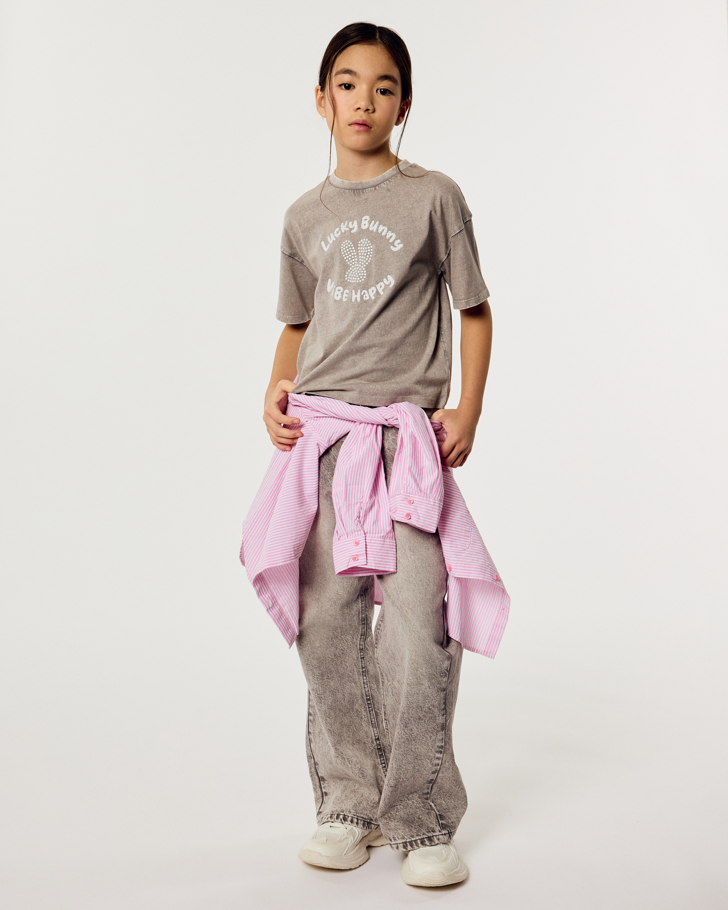 Изображение товара Джинсы Futurino 146 для девочки — прямой крой, серый деним