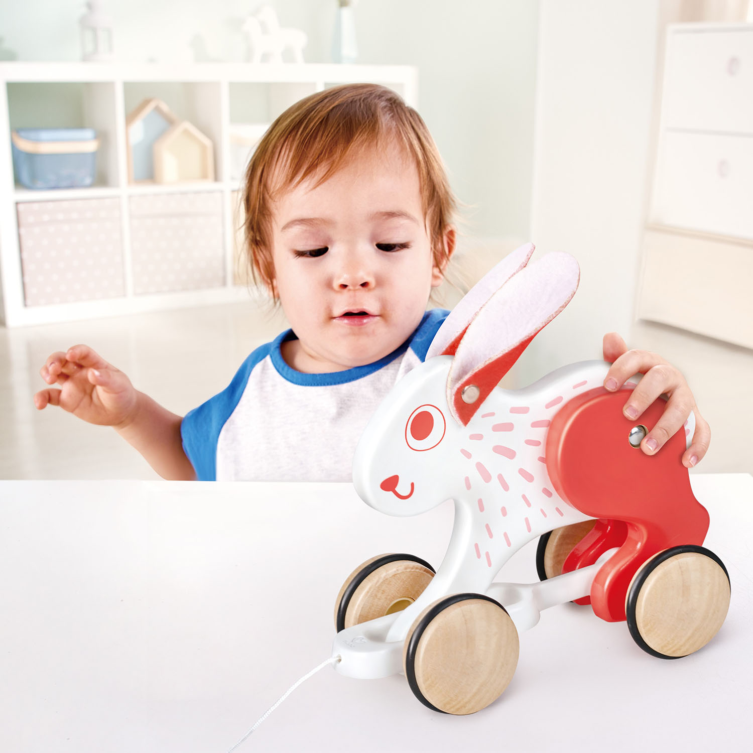 Каталка для малышей Hape Серия зверики зайчонок E0918_HP - фото 3