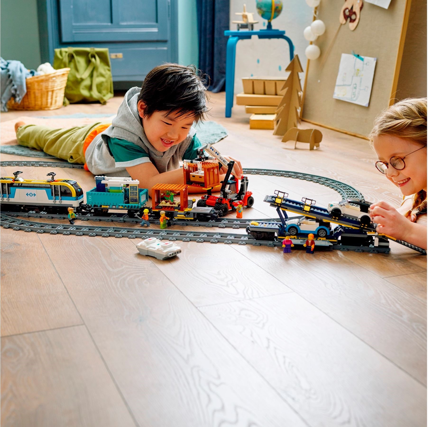 Конструктор LEGO City 60336 1153 дет. - фото 4