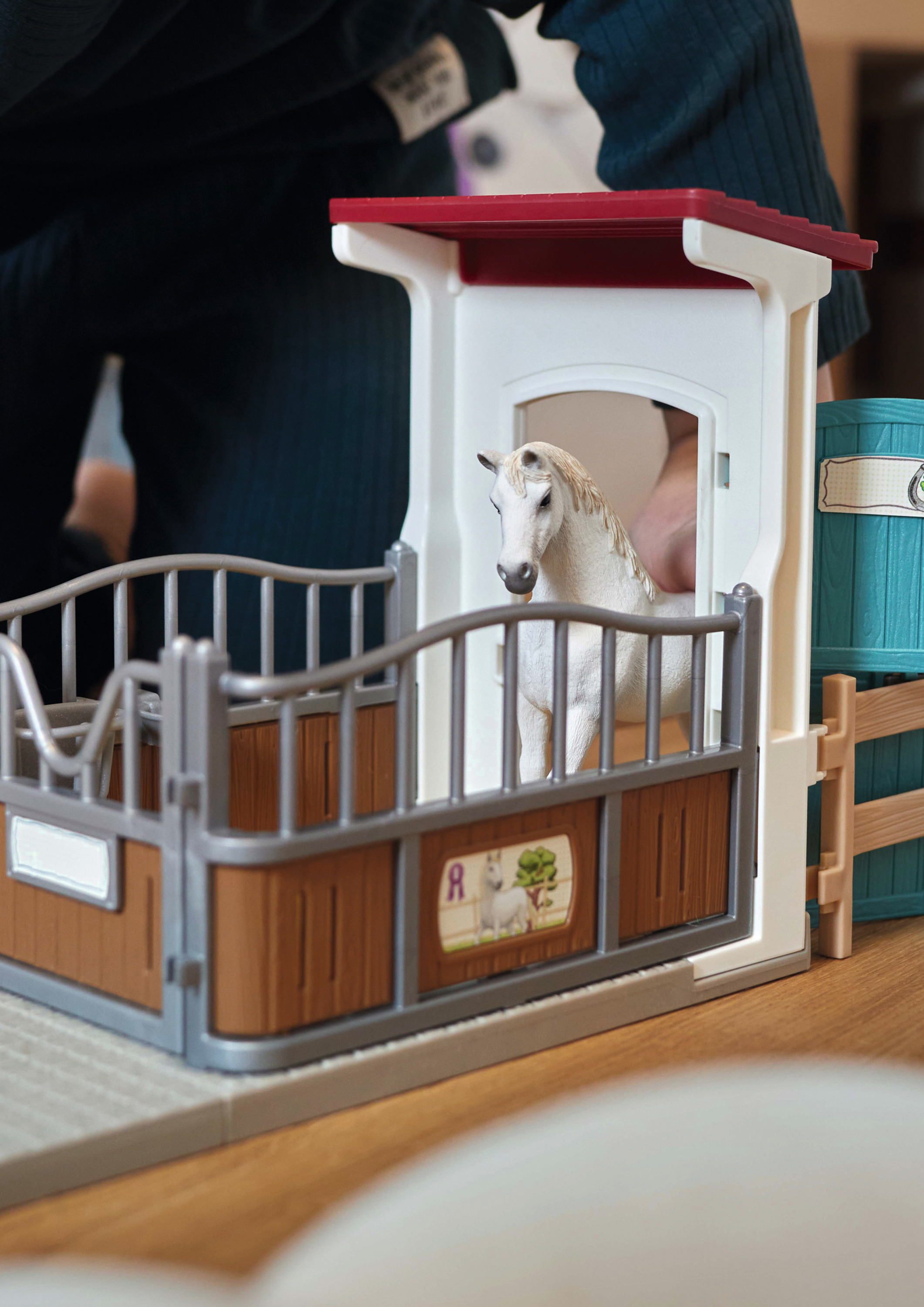 Игровой набор SCHLEICH Загон для лошадей - фото 2