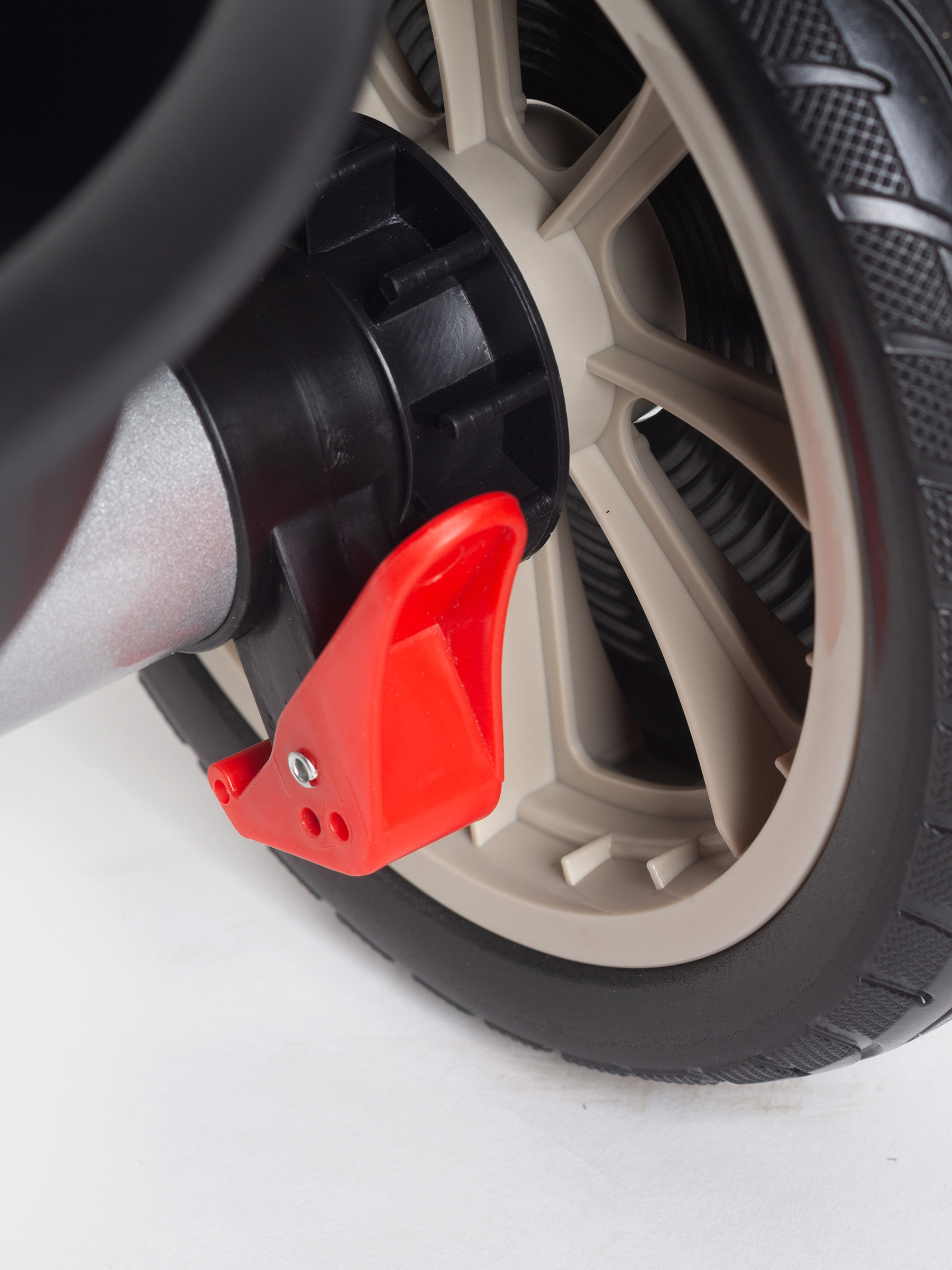 Трехколесный велосипед Babyhit 11 дюймов - фото 21