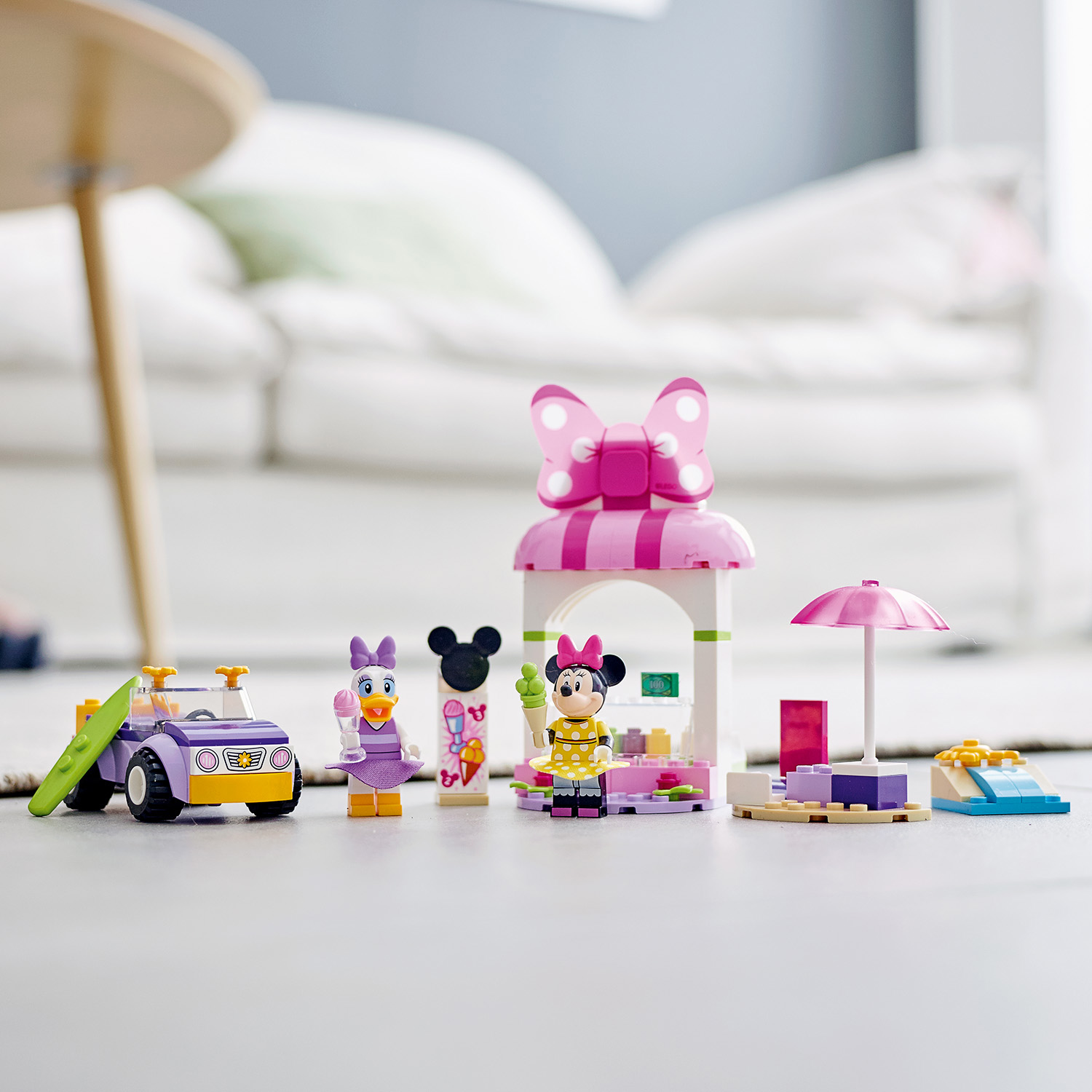 Конструктор LEGO Mickey and Friends Магазин мороженого Минни - фото 11