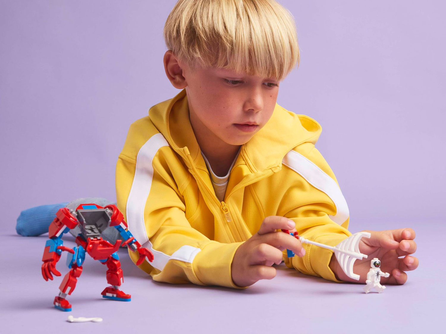 Конструктор LEGO Marvel Super Heroes Spider-Man против Анти-Венома 107 дет. - фото 10