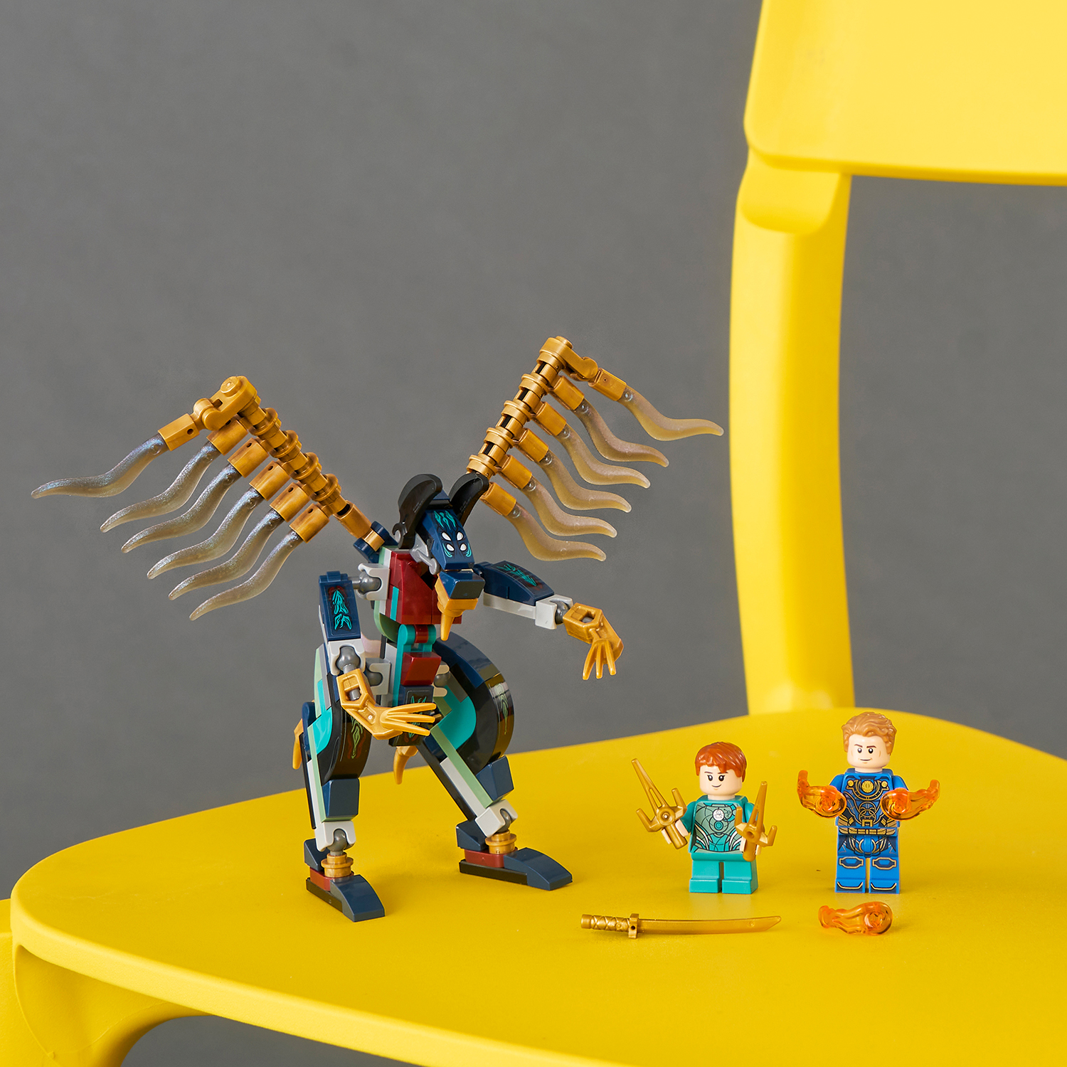 Конструктор LEGO Marvel Super Heroes Воздушное нападение Вечных 133 дет. - фото 7