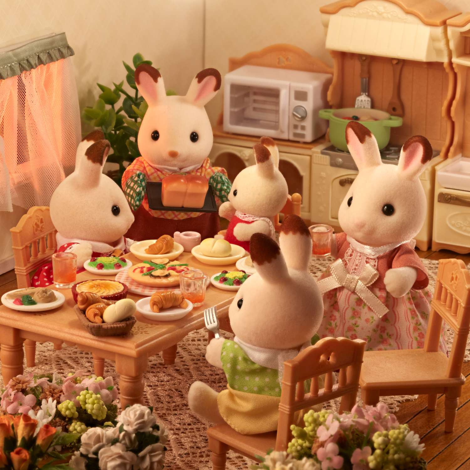 Игровой набор Sylvanian Families Семейство шоколадных кроликов - фото 5
