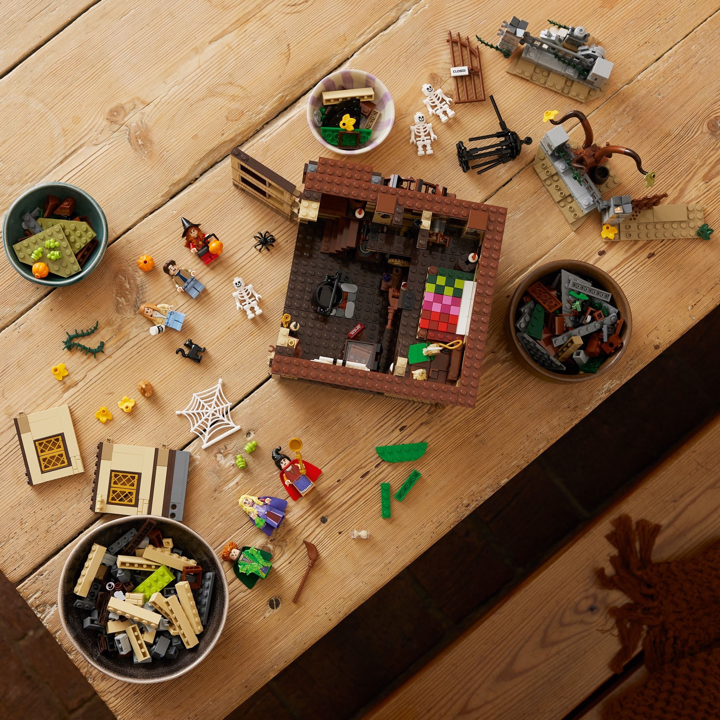 Конструктор LEGO Ideas 21341 2316 дет. - фото 25