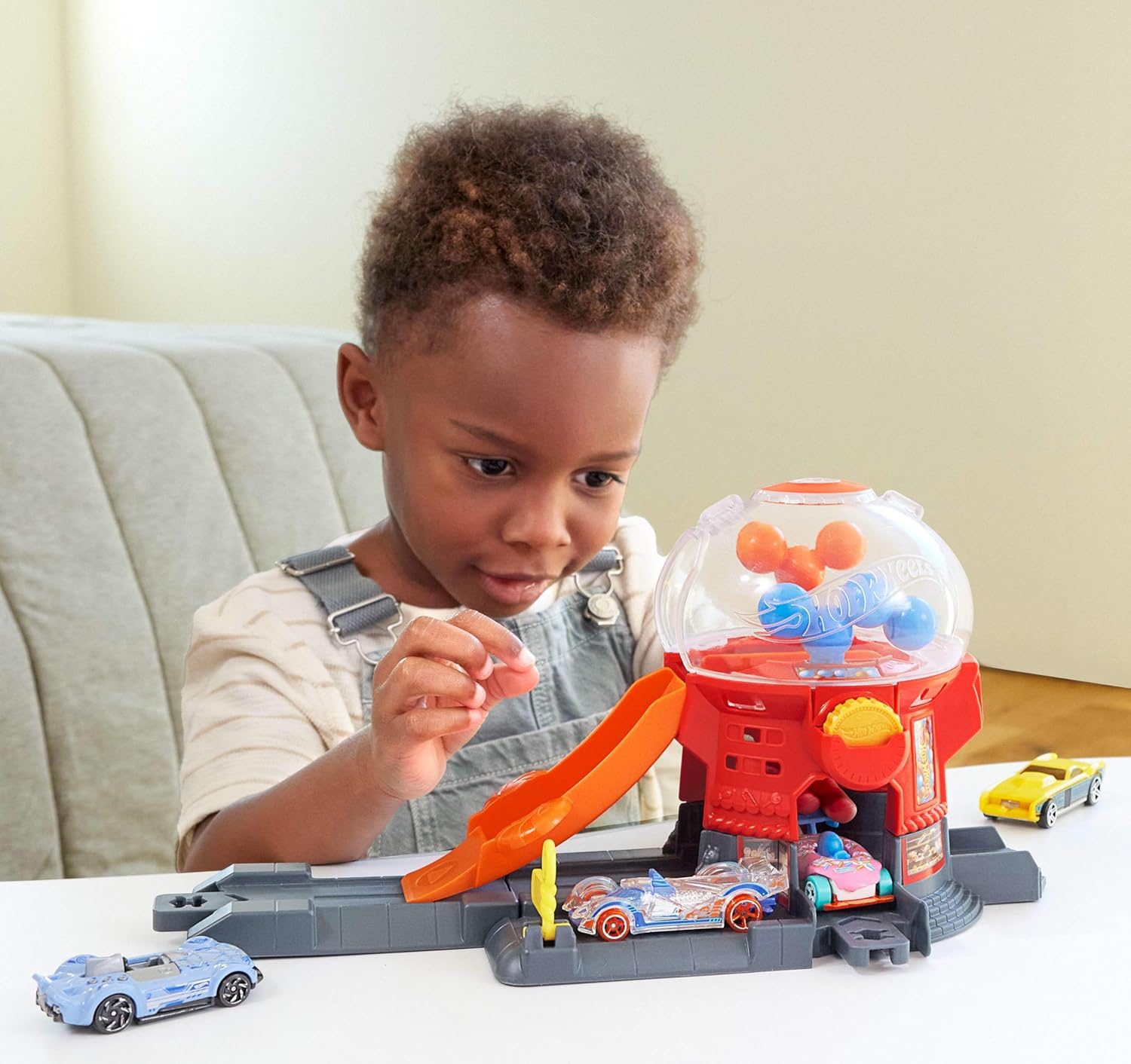 Трек Hot Wheels Кондитерская JBM62 - фото 6