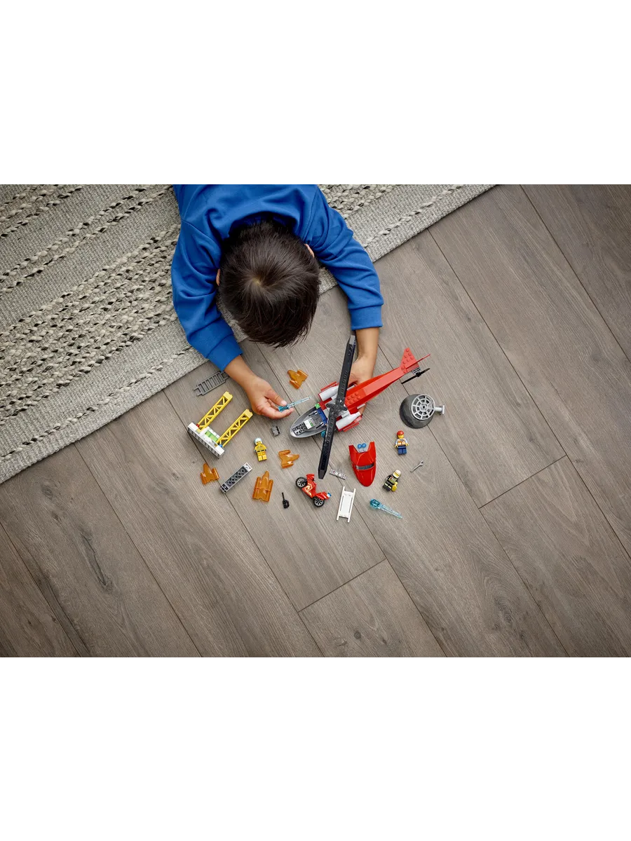 Конструктор LEGO City 212 дет. - фото 12