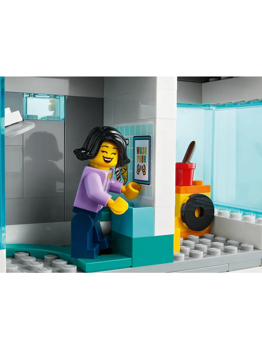 Конструктор LEGO City 388 дет. - фото 5