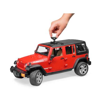 Внедорожник Bruder Jeep 1:16